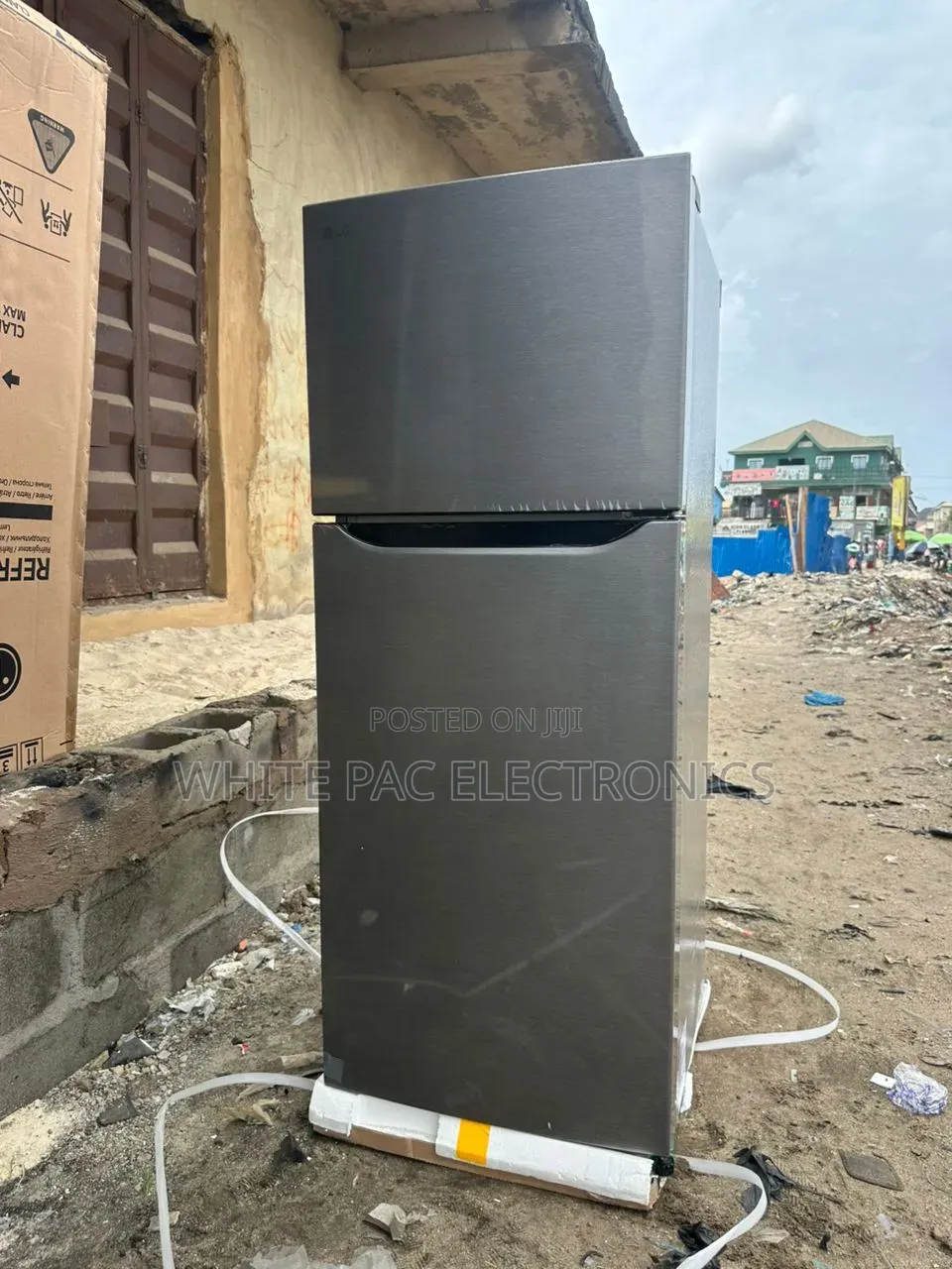 Lg Inverter Fridge 205 Litres Double Door Ice Maker > 80 Watts Output