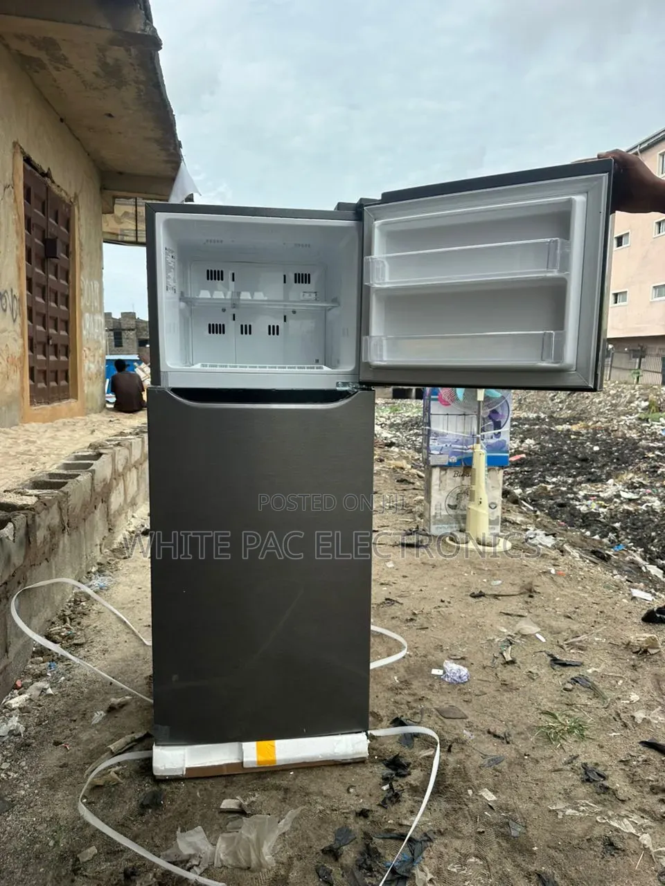 Lg Inverter Fridge 205 Litres Double Door Ice Maker > 80 Watts Output