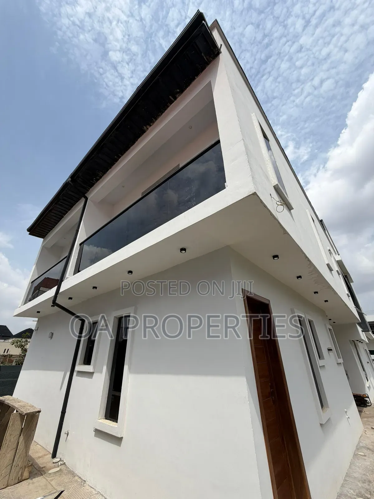 5bdrm Duplex in Lere Adigun Gra for sale