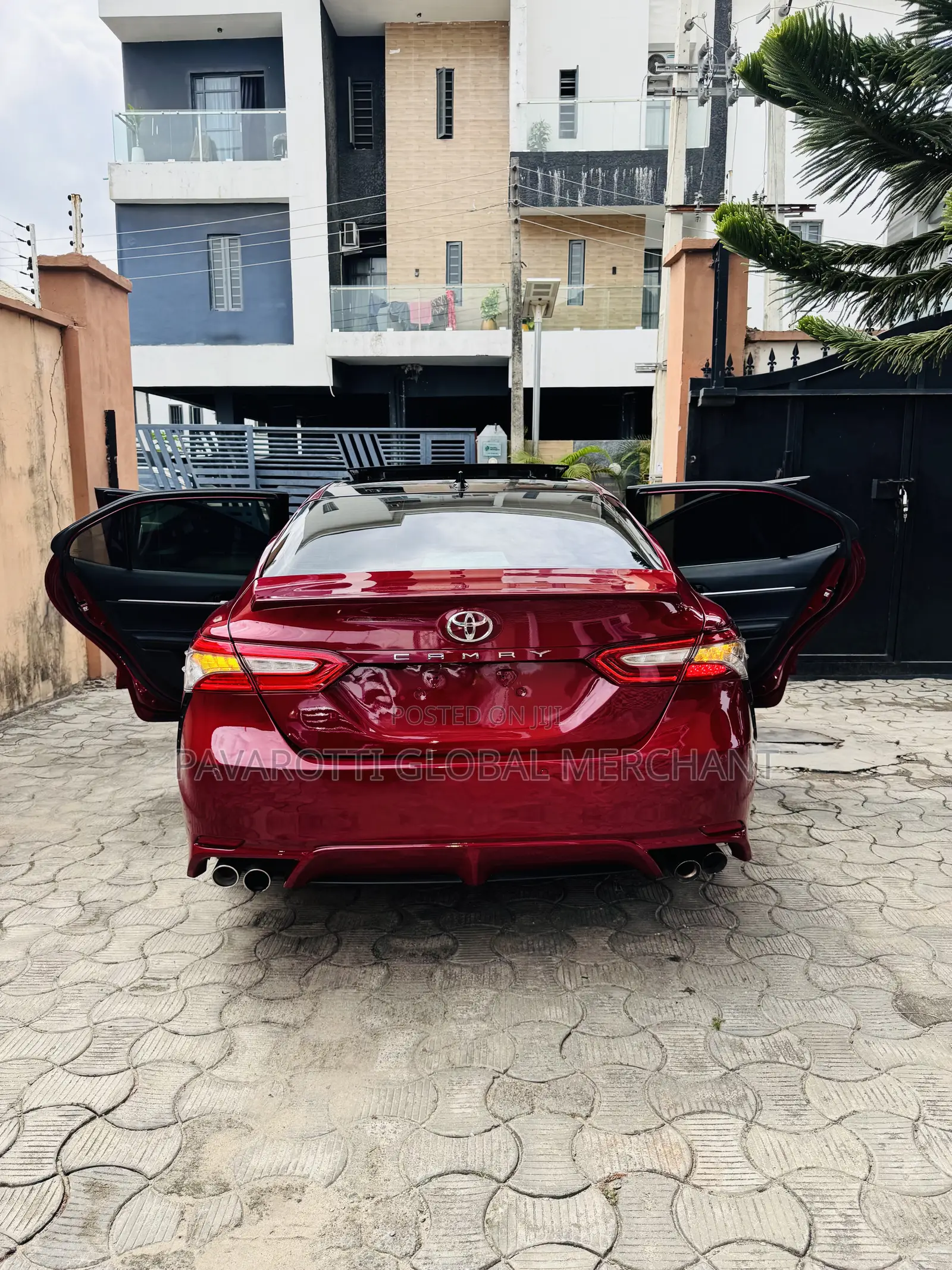 Toyota Camry XSE V6 FWD (3.5L 6cyl 8AM) 2018 Red