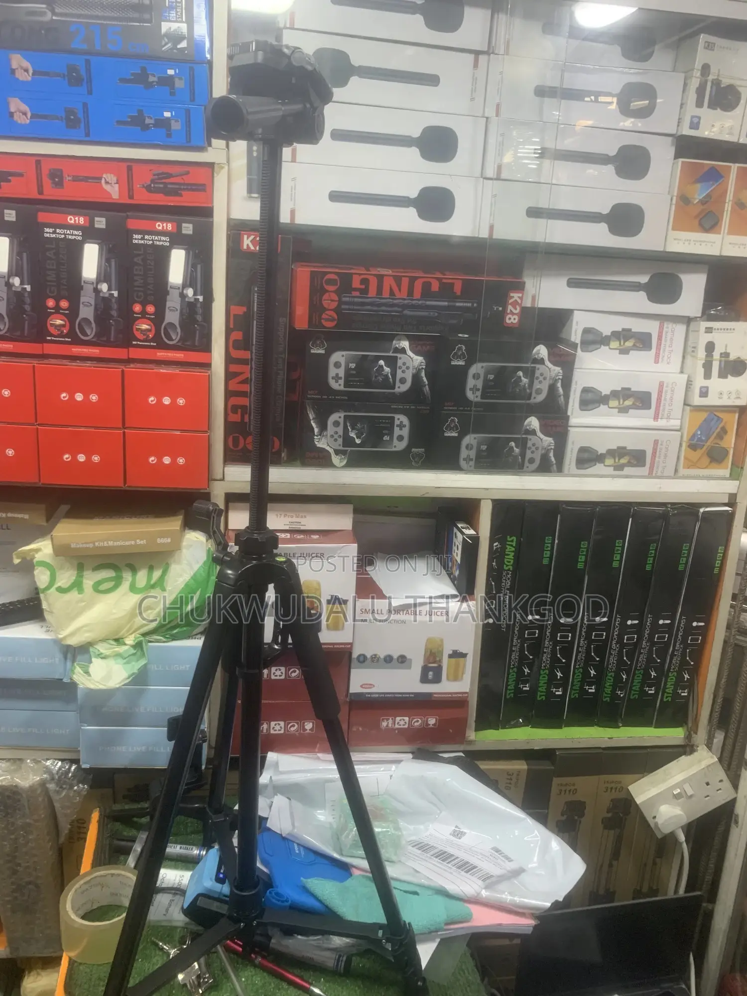 Auto Face Tracking Quadrapod 360 Rotation Stand Handheld Stabilizer