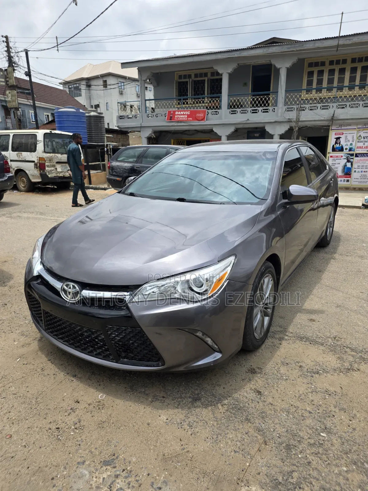 Toyota Camry SE 4dr Sedan (2.5L 4cyl 6A) 2016 Gray