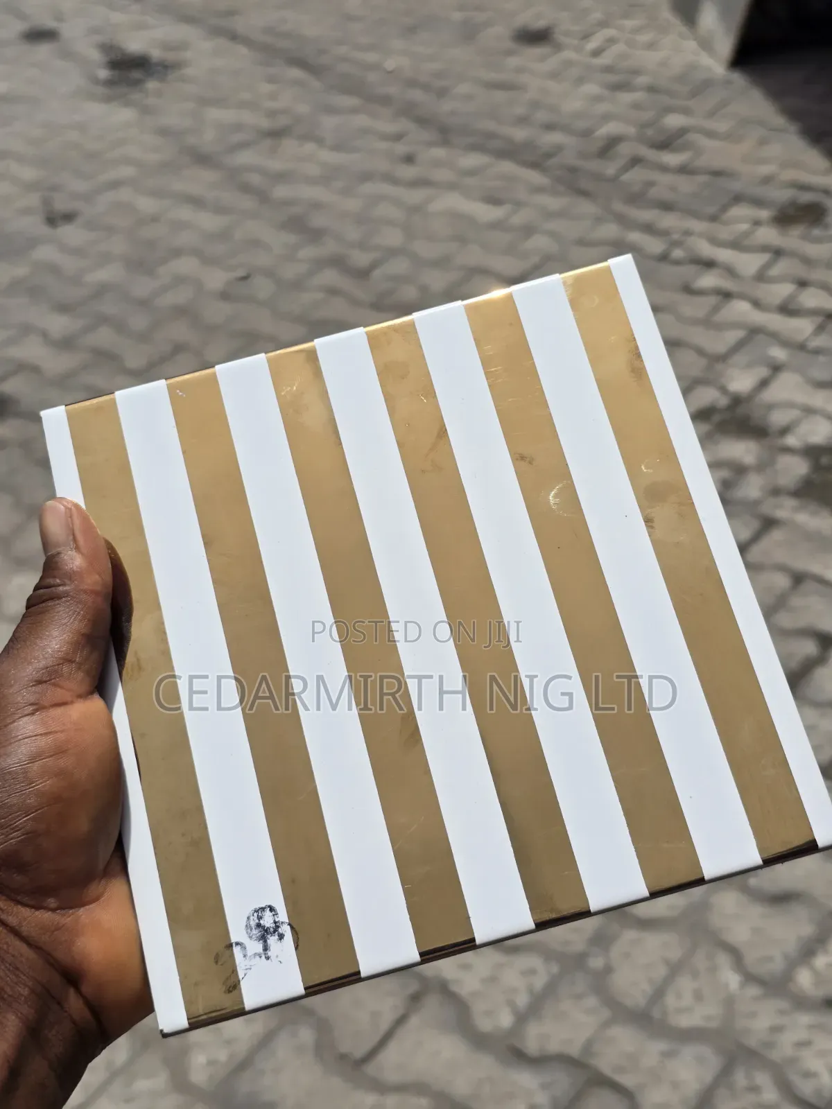 Wall Tile ( 20cm X 20cm Decor )