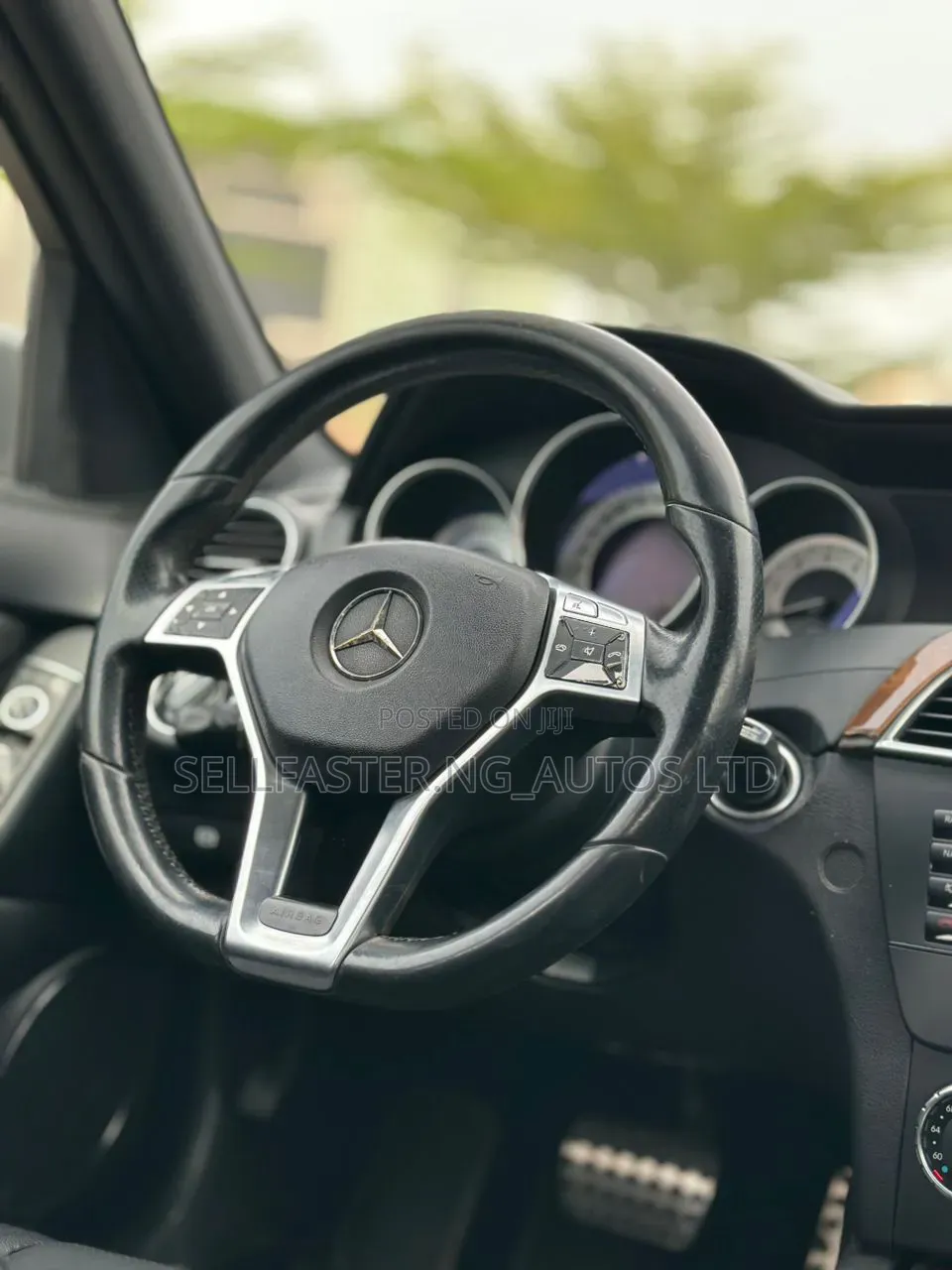 Mercedes-Benz C300 2012 Gray
