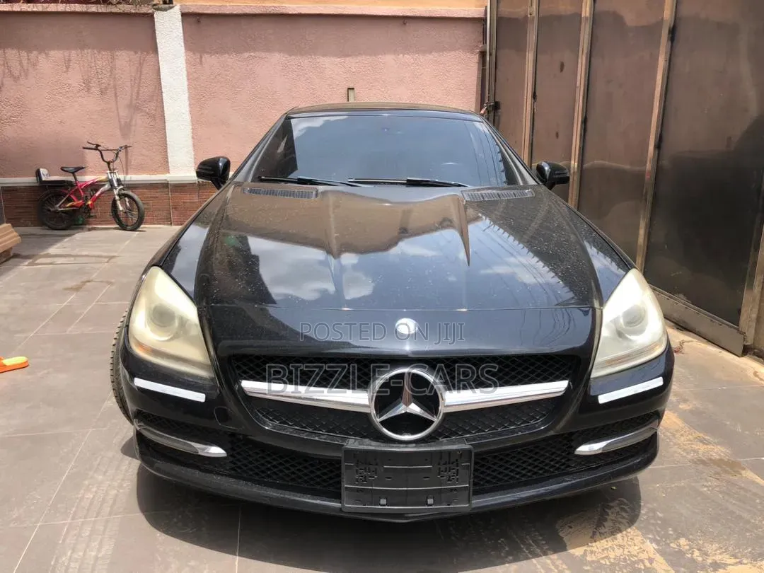 Mercedes-Benz SLK-Class 2013 Black