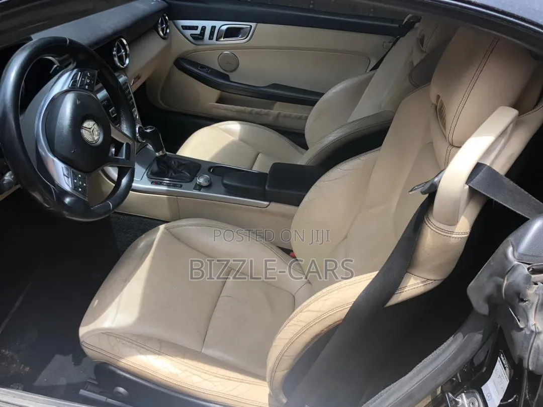 Mercedes-Benz SLK-Class 2013 Black