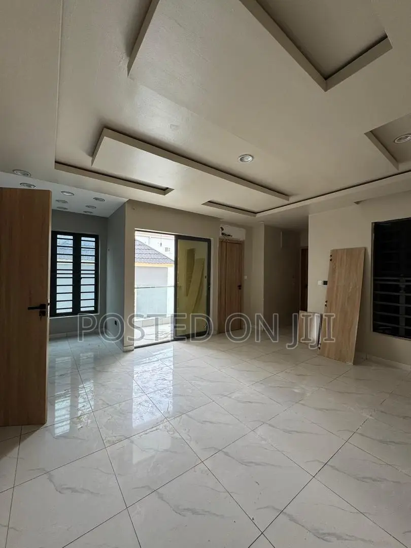 2bdrm Apartment in Ologolo for rent