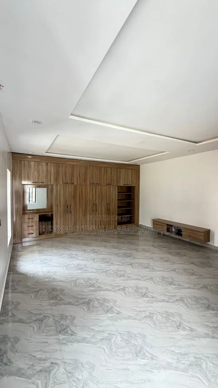 4bdrm House in Lokogoma for sale