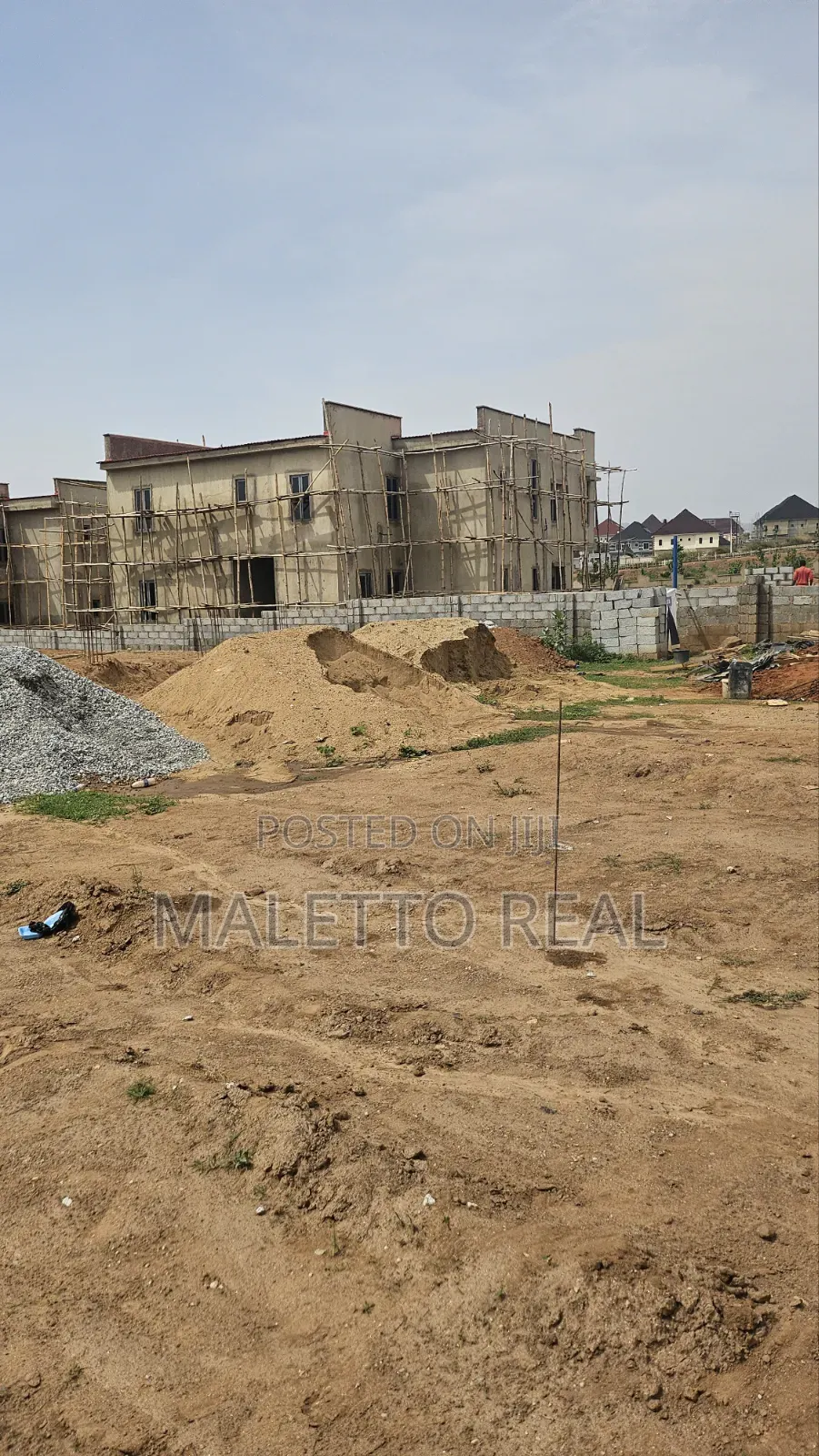 Estate Land in Lifecamp
