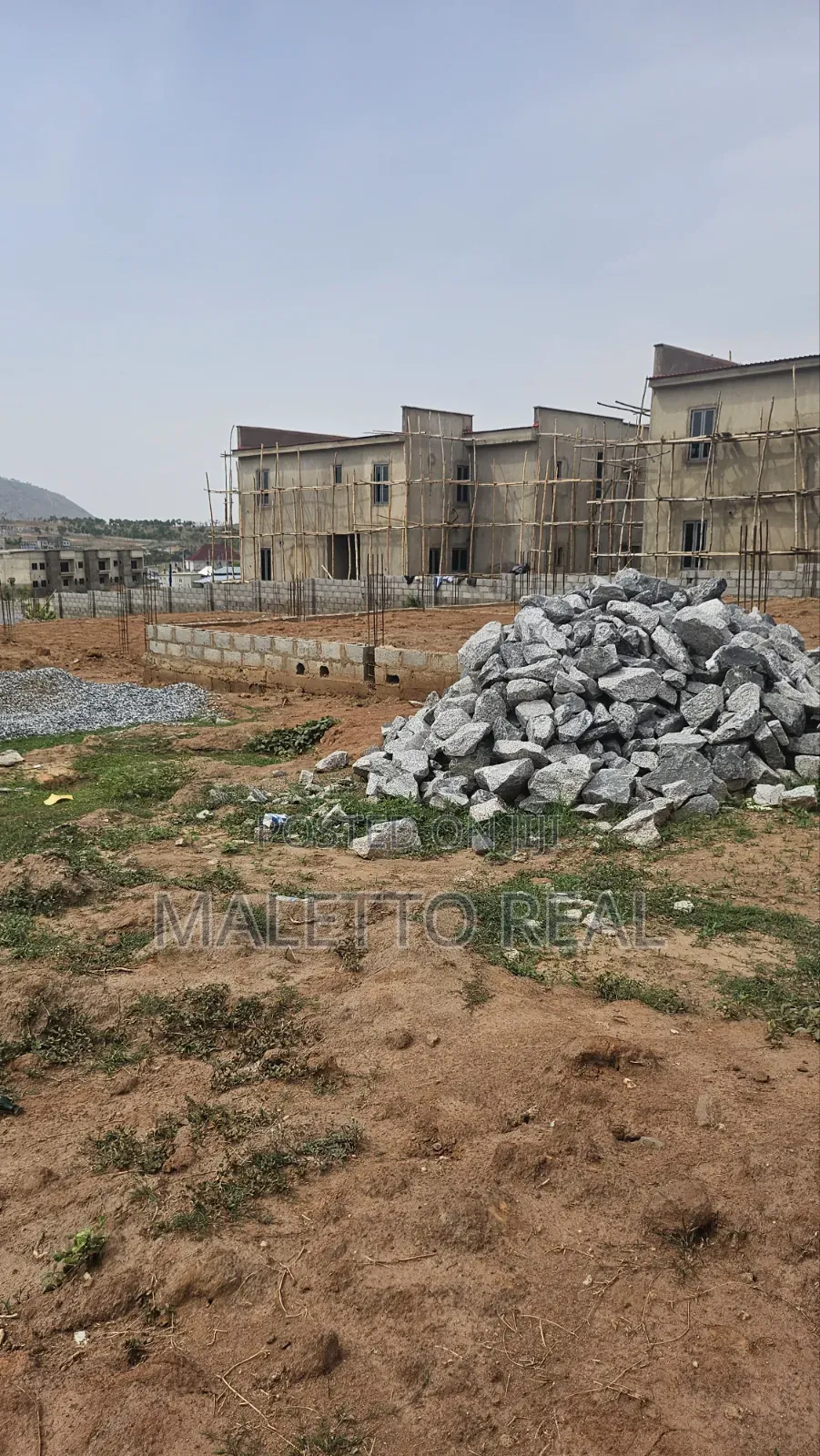 Buy and Build Lifecamp