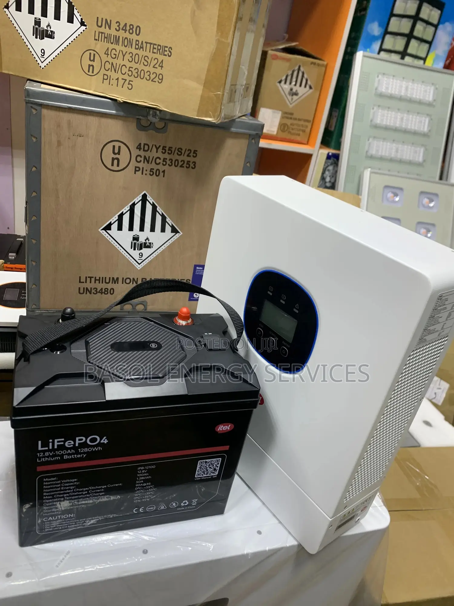 1.5kva Hybrid Inverter /1.3kwh Lithium Battery