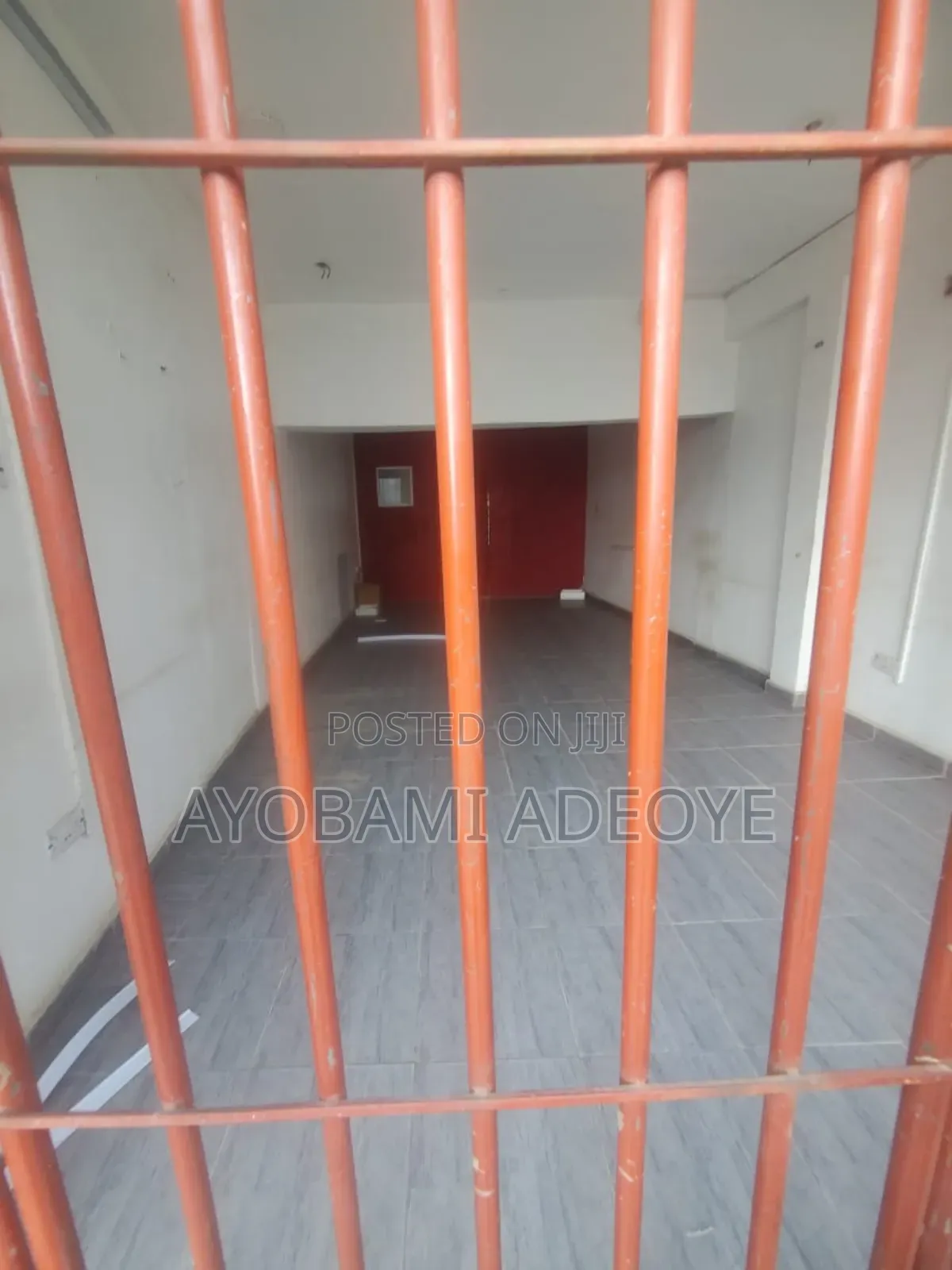 Shop Facing at Oribanwa Lekki Epe Express