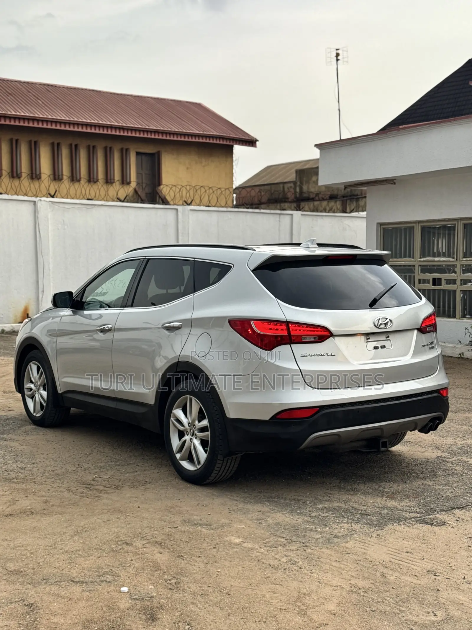 Hyundai Santa Fe Limited 4dr SUV w/Saddle Interior (3.3L 6cyl 6A) 2014