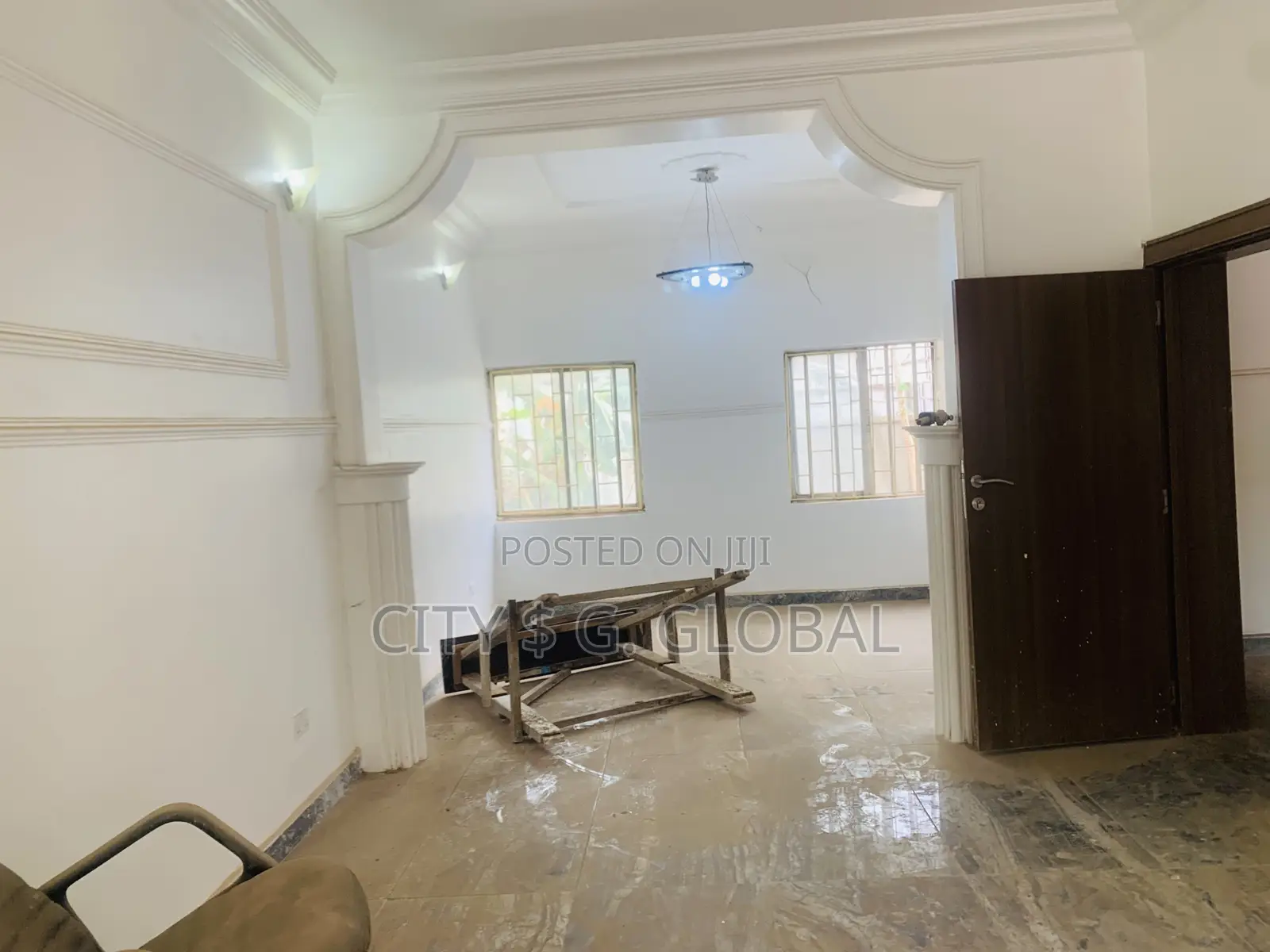 4 Bedroom Semi Detached Terrace