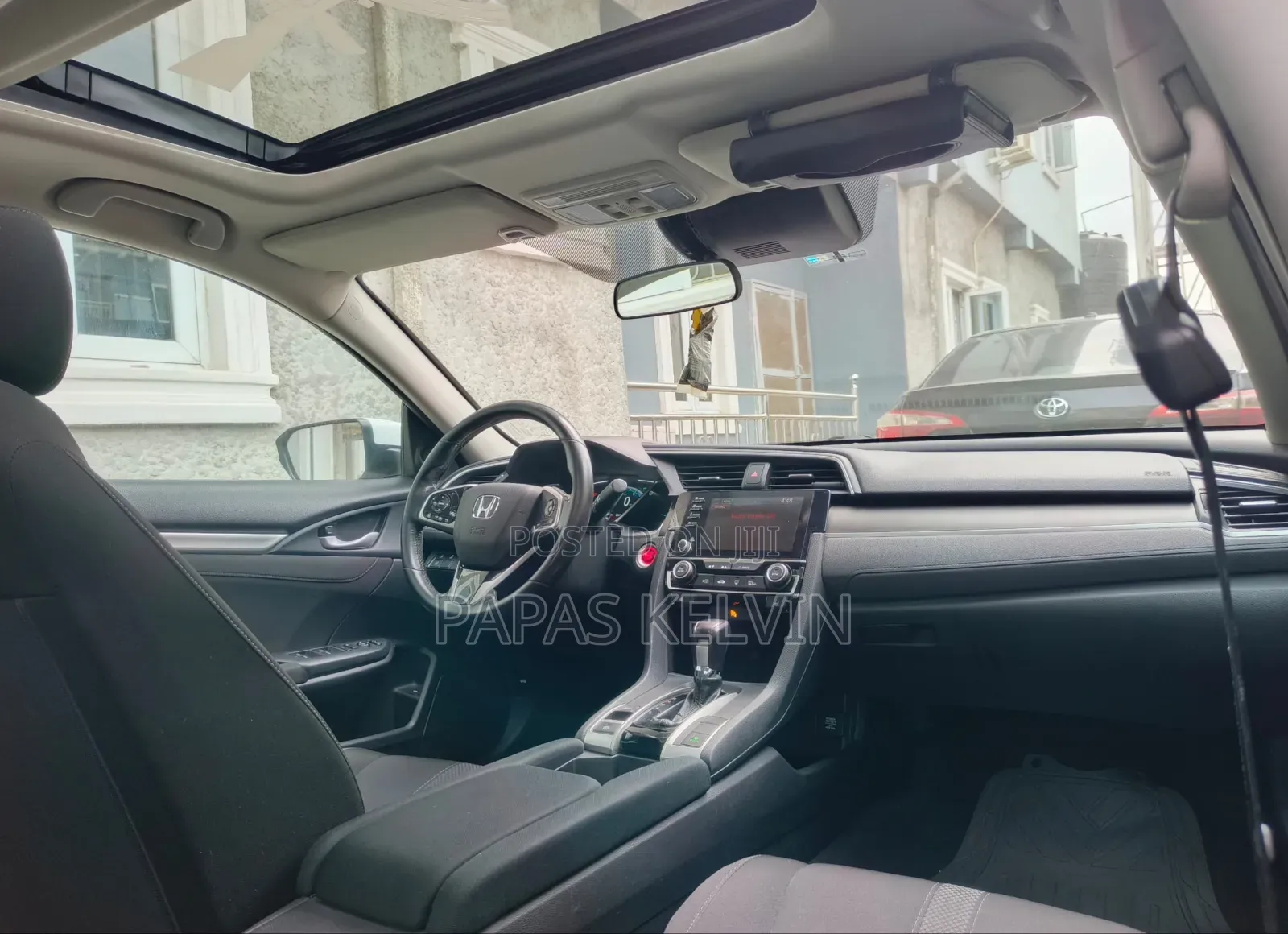 Honda Civic EX-L Sedan 2019 White