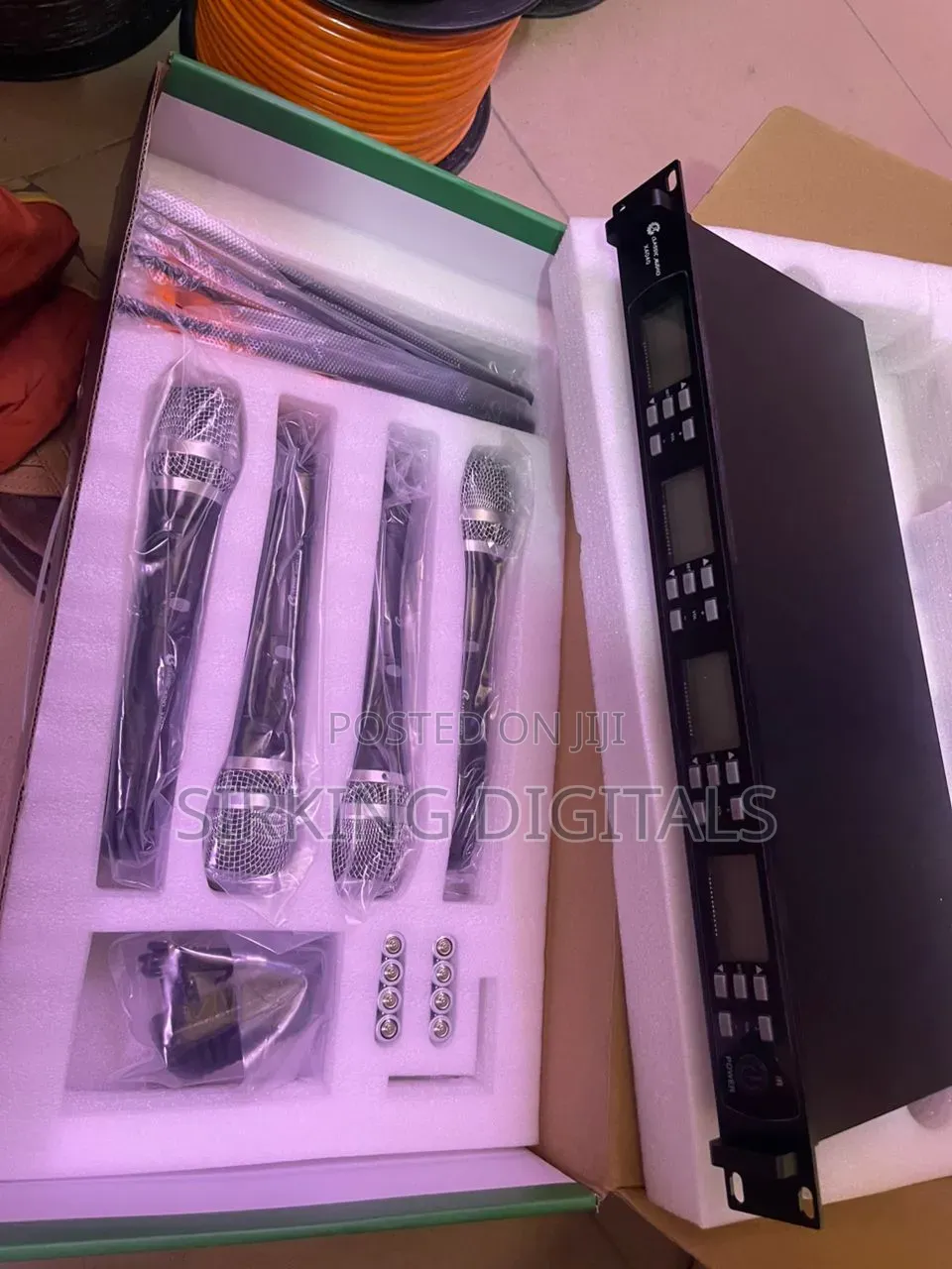 Classic Audio X4040 Digital Wireless Microphone 4handle