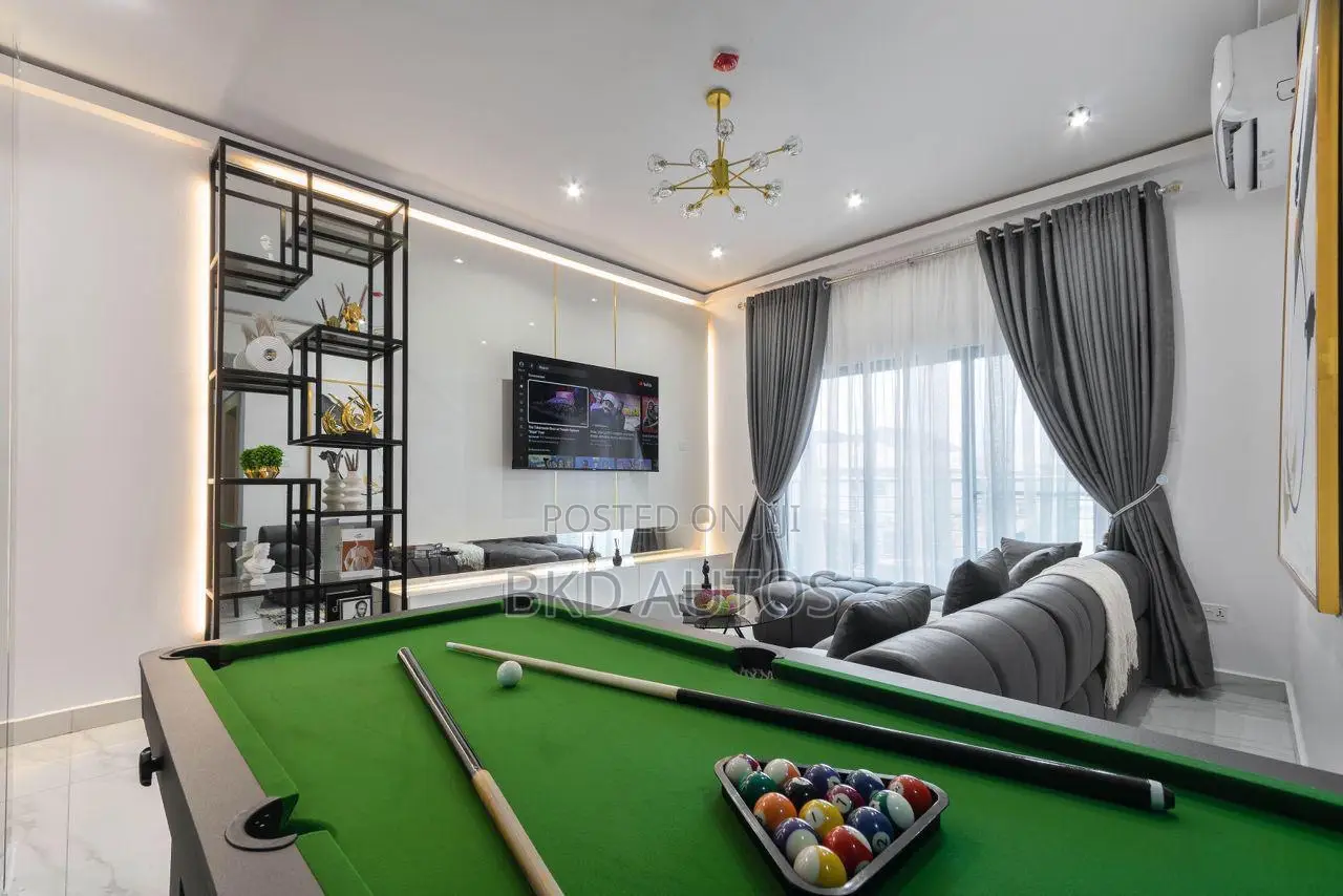 2 Bedroom Apartment With Snooker Board