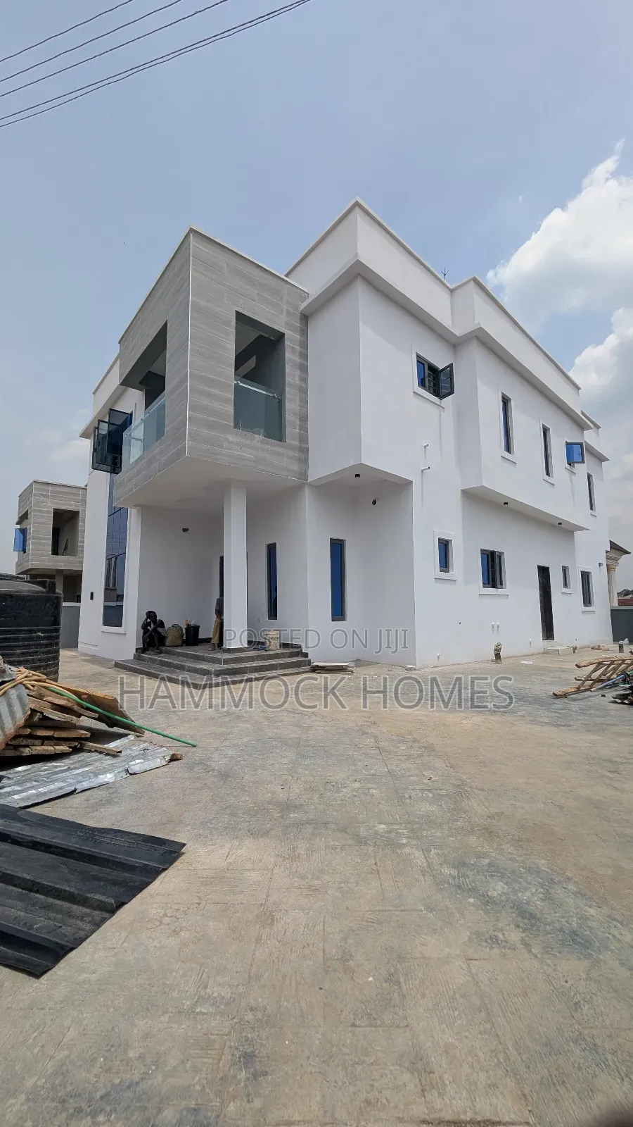 4bdrm Duplex in Akala Estate, Akobo for sale