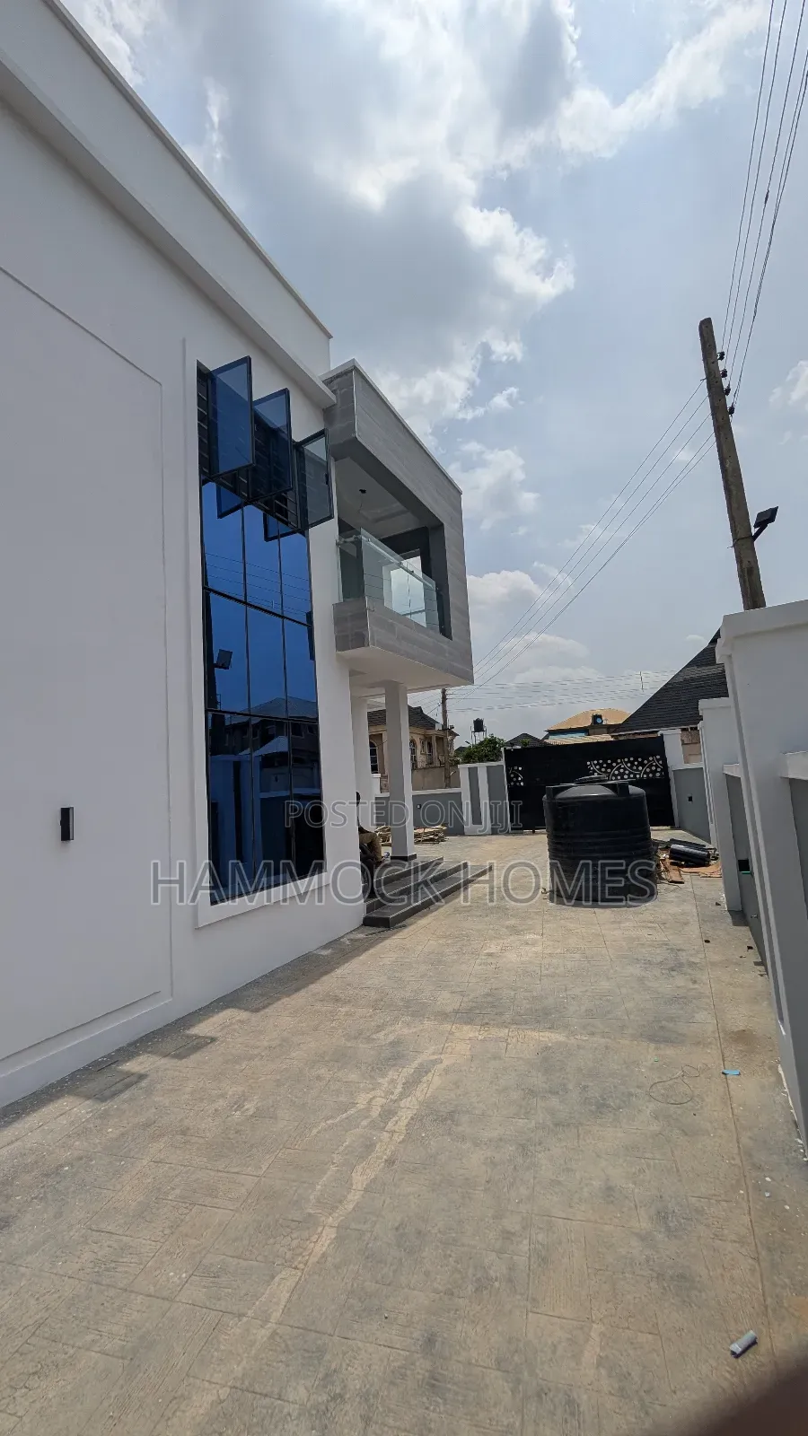 4bdrm Duplex in Akala Estate, Akobo for sale