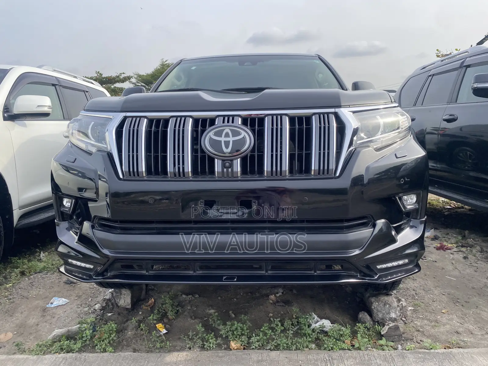 Toyota Land Cruiser Prado 4.0 2023 Black