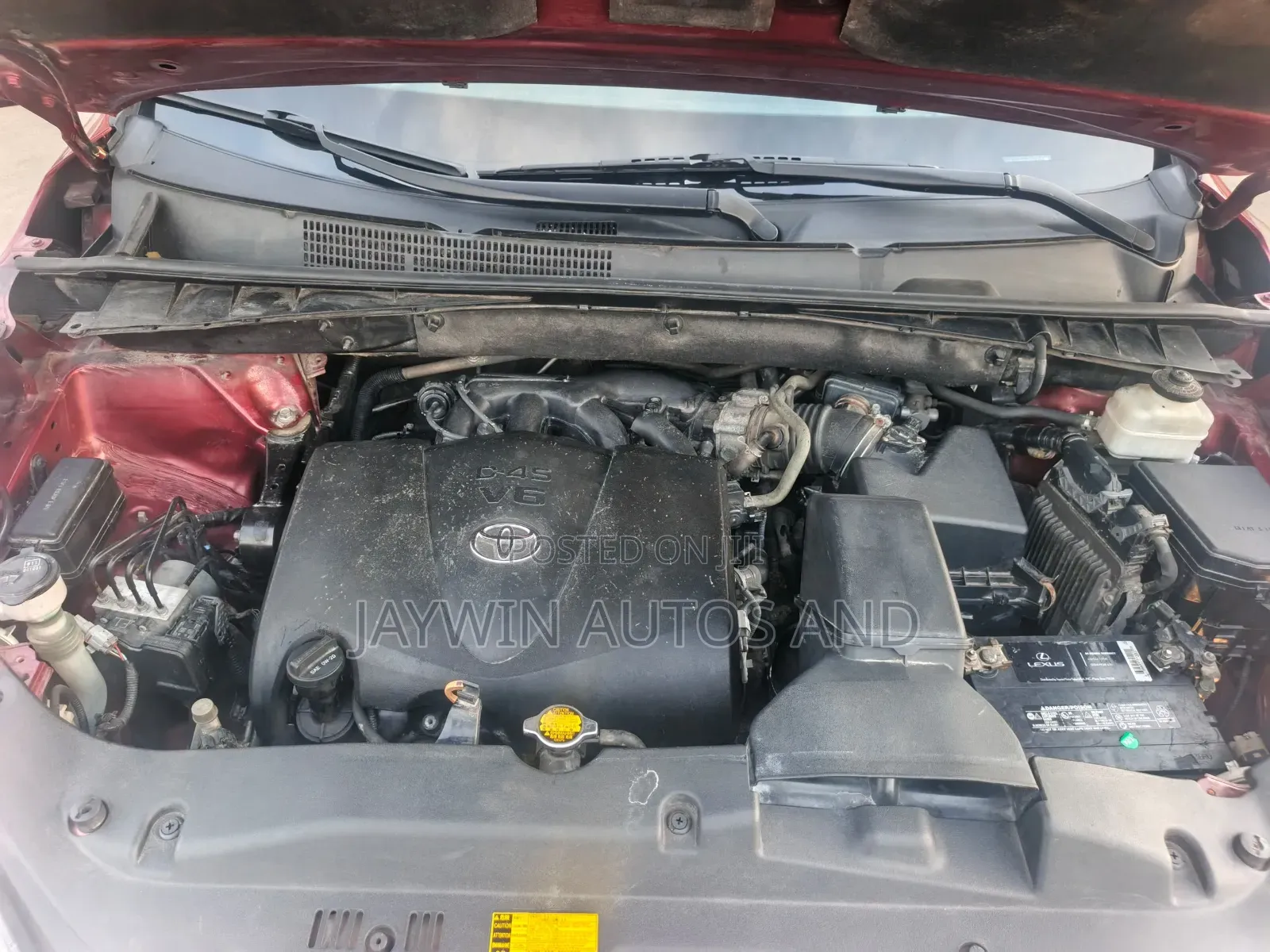 Toyota Highlander SE 4x4 V6 (3.5L 6cyl 8A) 2017 Burgundy