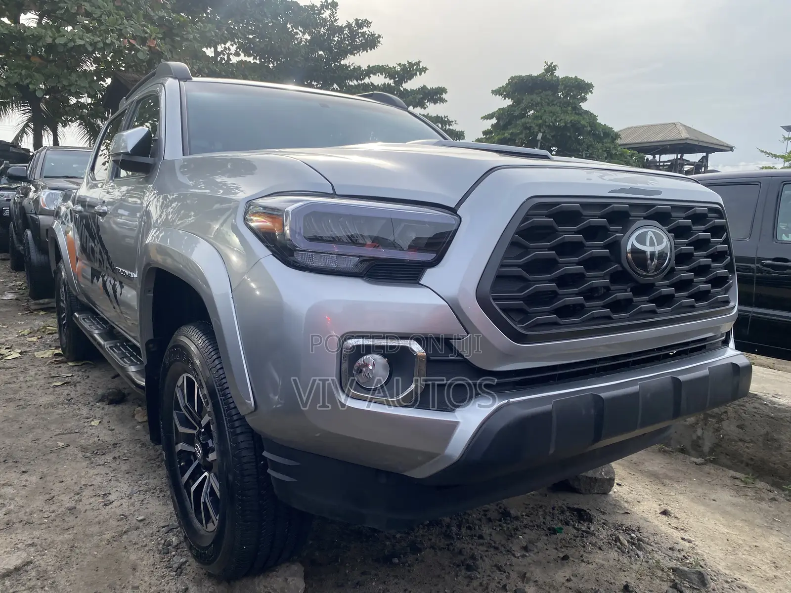 Toyota Tacoma 2022 Gray