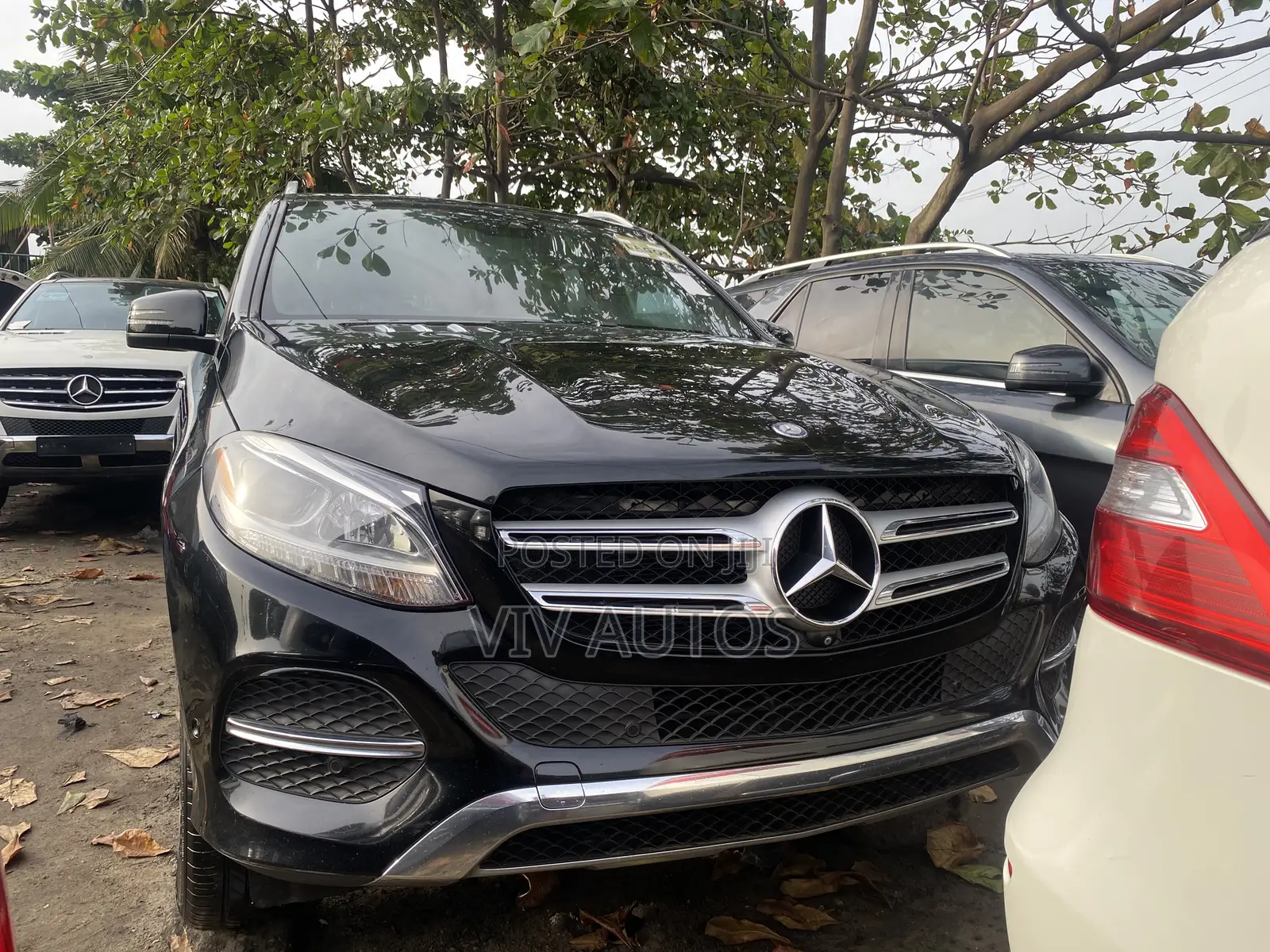 Mercedes-Benz GLE-Class GLE 350d 4MATIC 2017 Brown