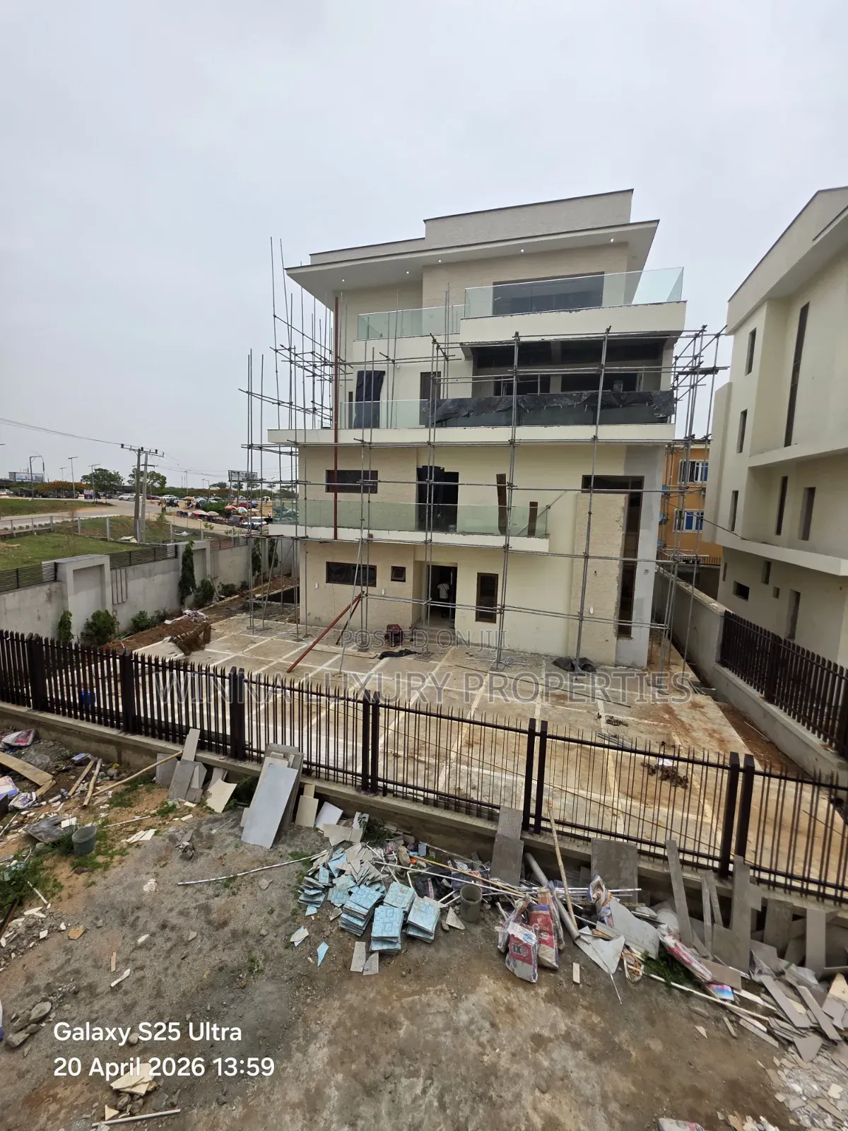 6bdrm Villa in Mabushi for sale