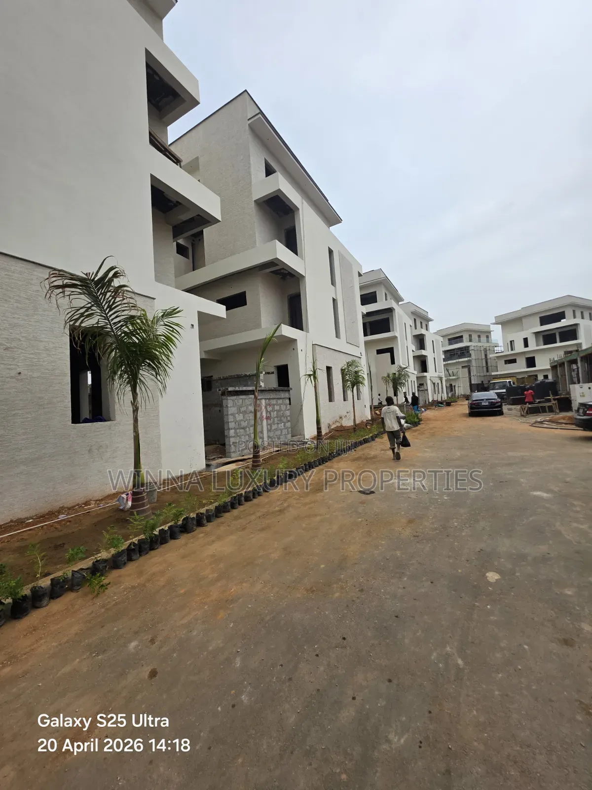 6bdrm Villa in Mabushi for sale