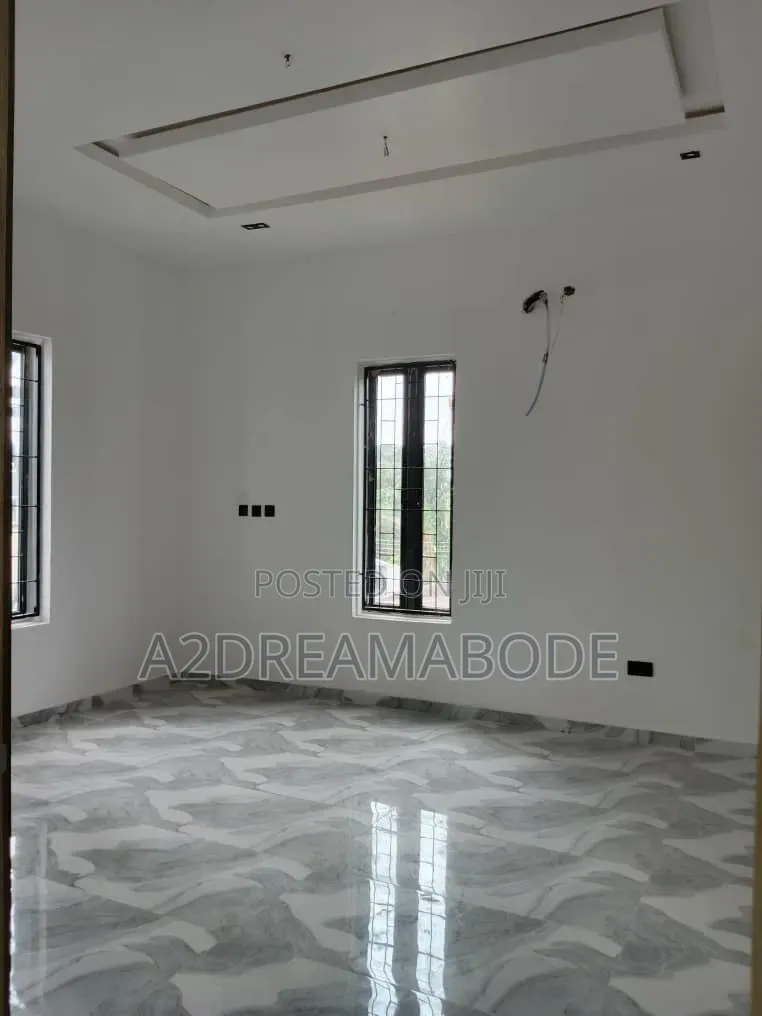 4bdrm Duplex in Opic, Lagos, Isheri North for sale