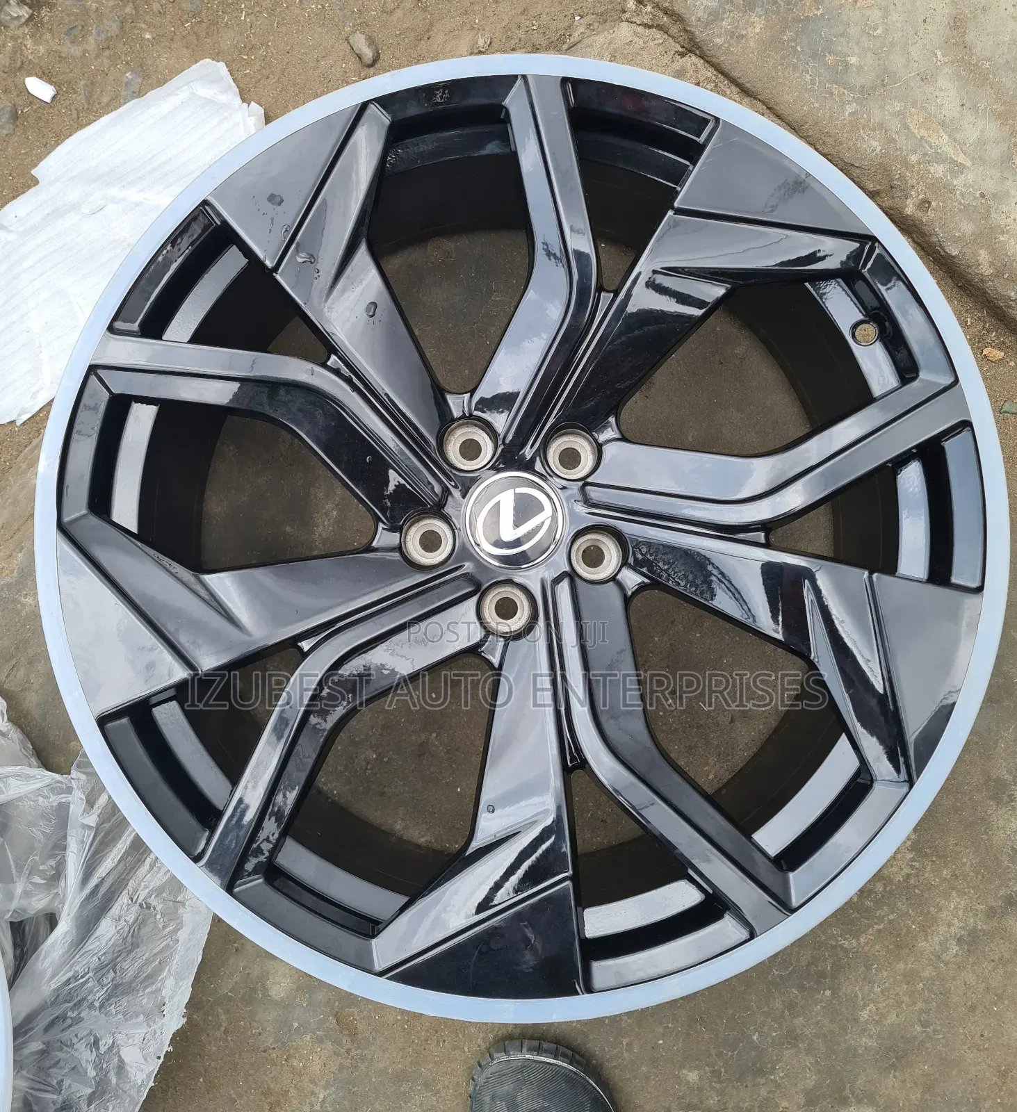 20inch Rim Lexus (Black)