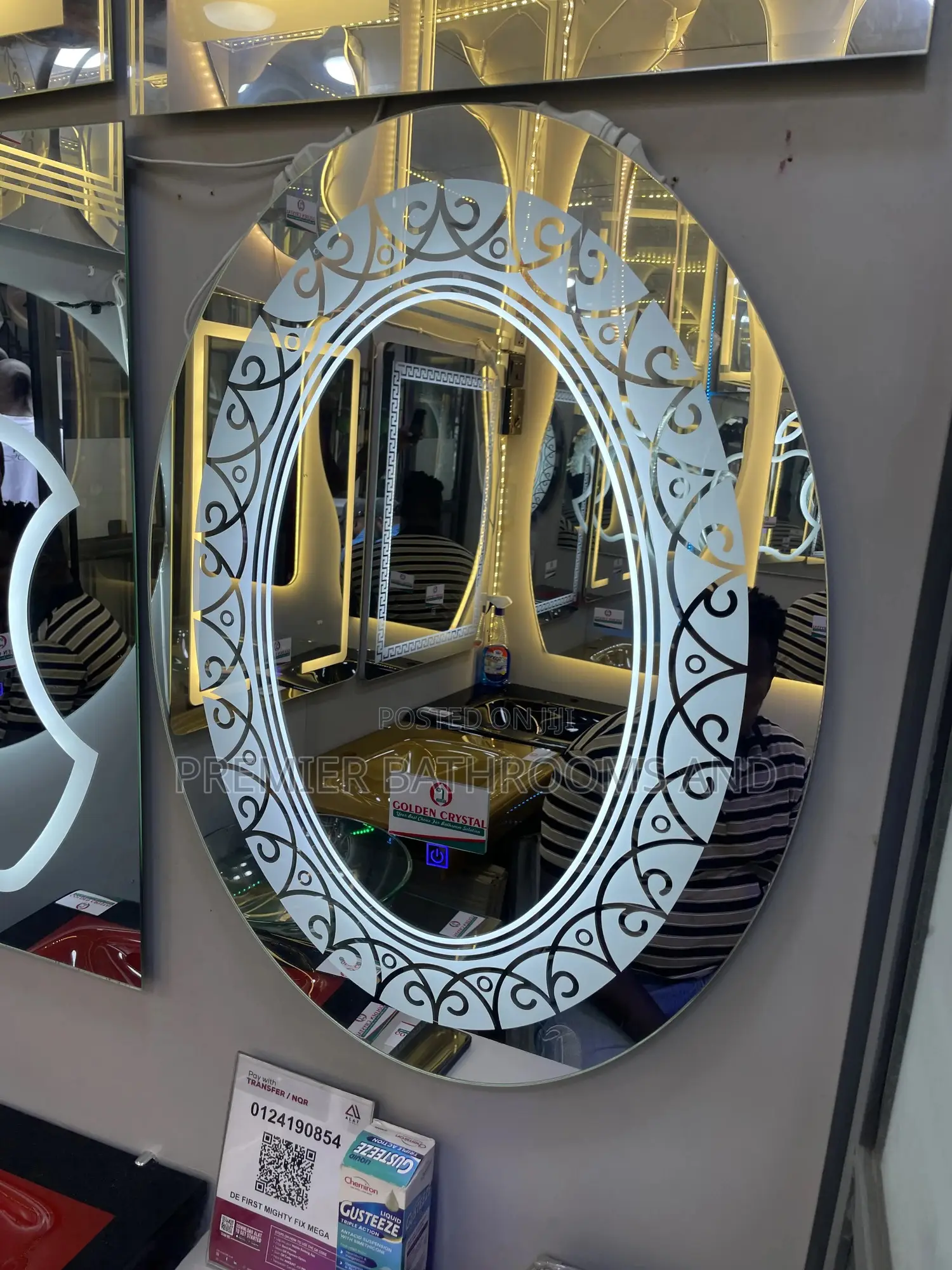 Design Led Mirror With Light