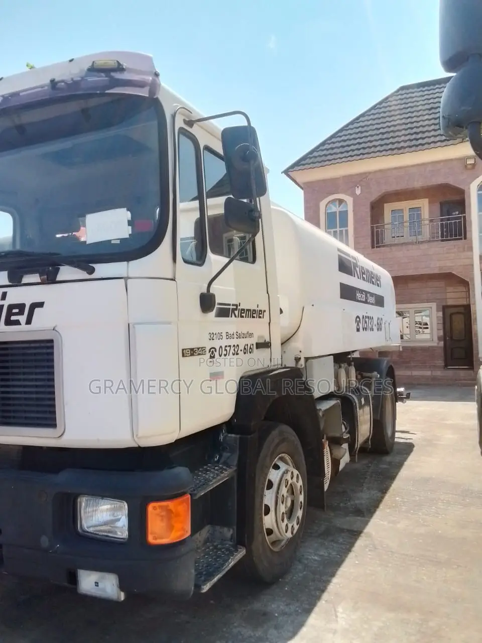 Foreign Used 14,000 Litres Diesel Tanker Spring/Spring Man Truck