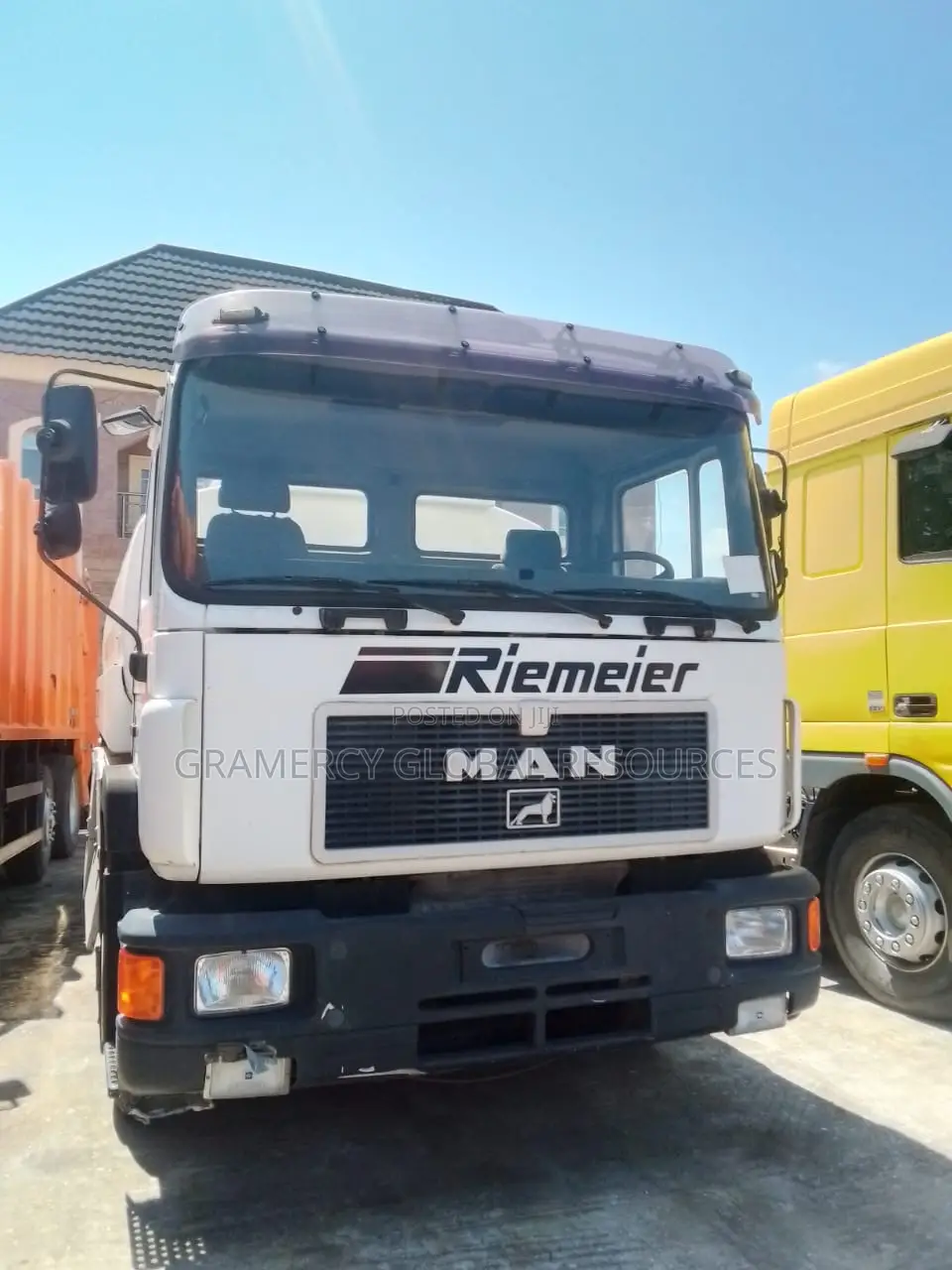 Foreign Used 14,000 Litres Diesel Tanker Spring/Spring Man Truck