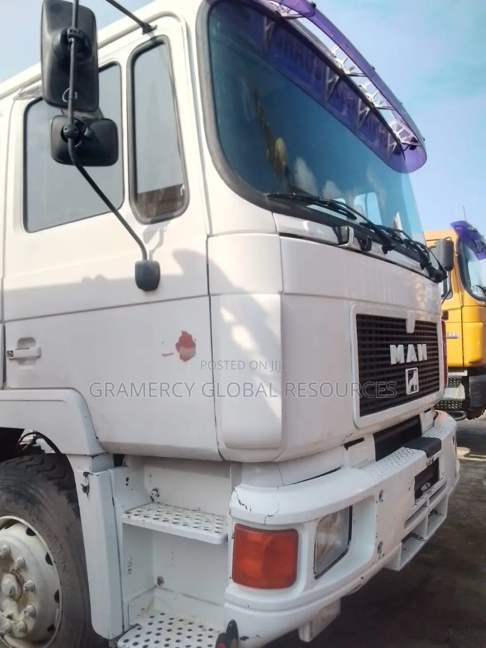 Foreign Used 14,000 Litres Diesel Tanker Spring/Spring Man Truck