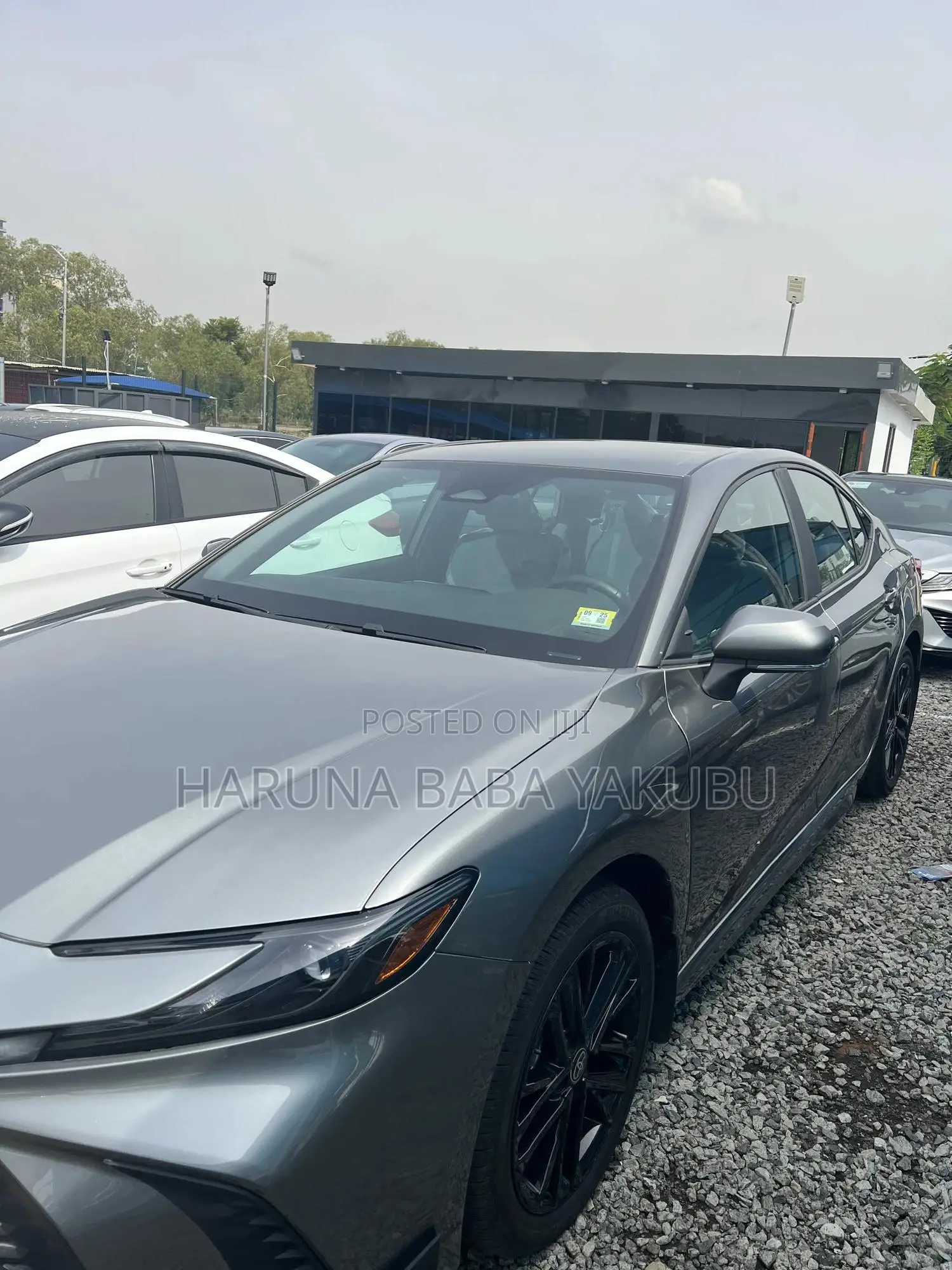 New Toyota Camry SE 2025 Gray