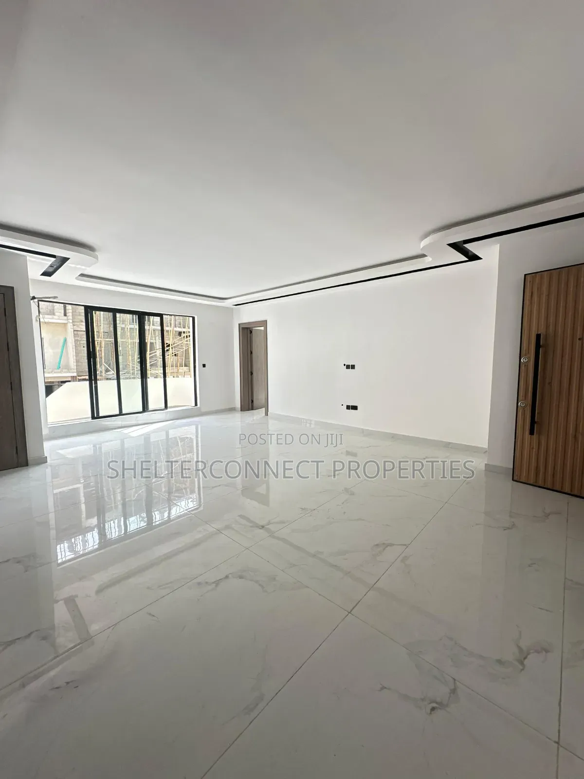 2bdrm Apartment in Lekki Phase 1 for rent