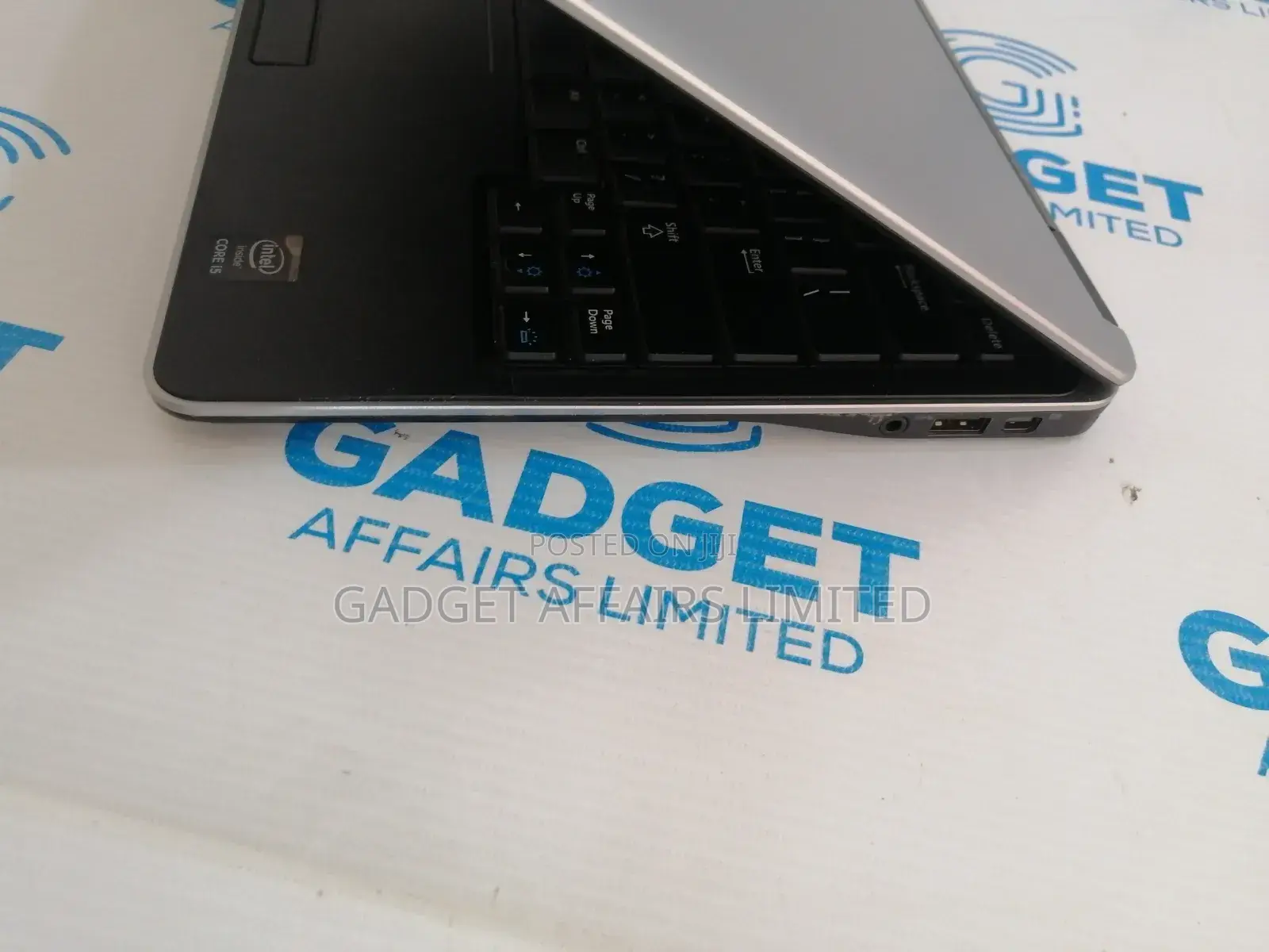 Laptop Dell Latitude E7240 8GB Intel Core i7 SSD 256GB