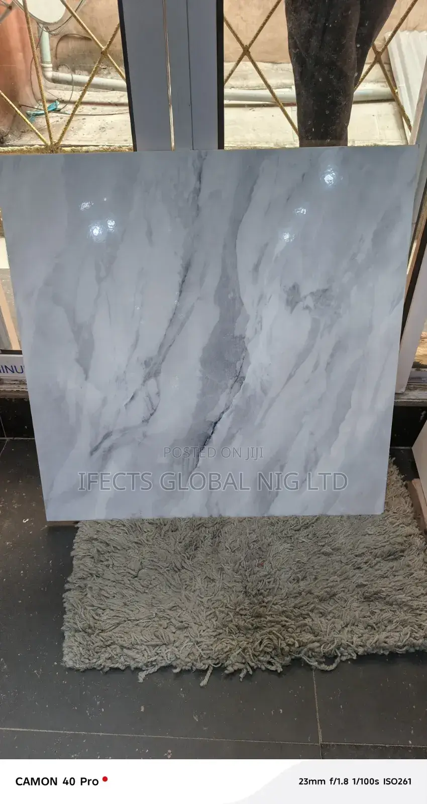 60x60 Glossy Floor Tiles for Rooms, Sitting Room Etc