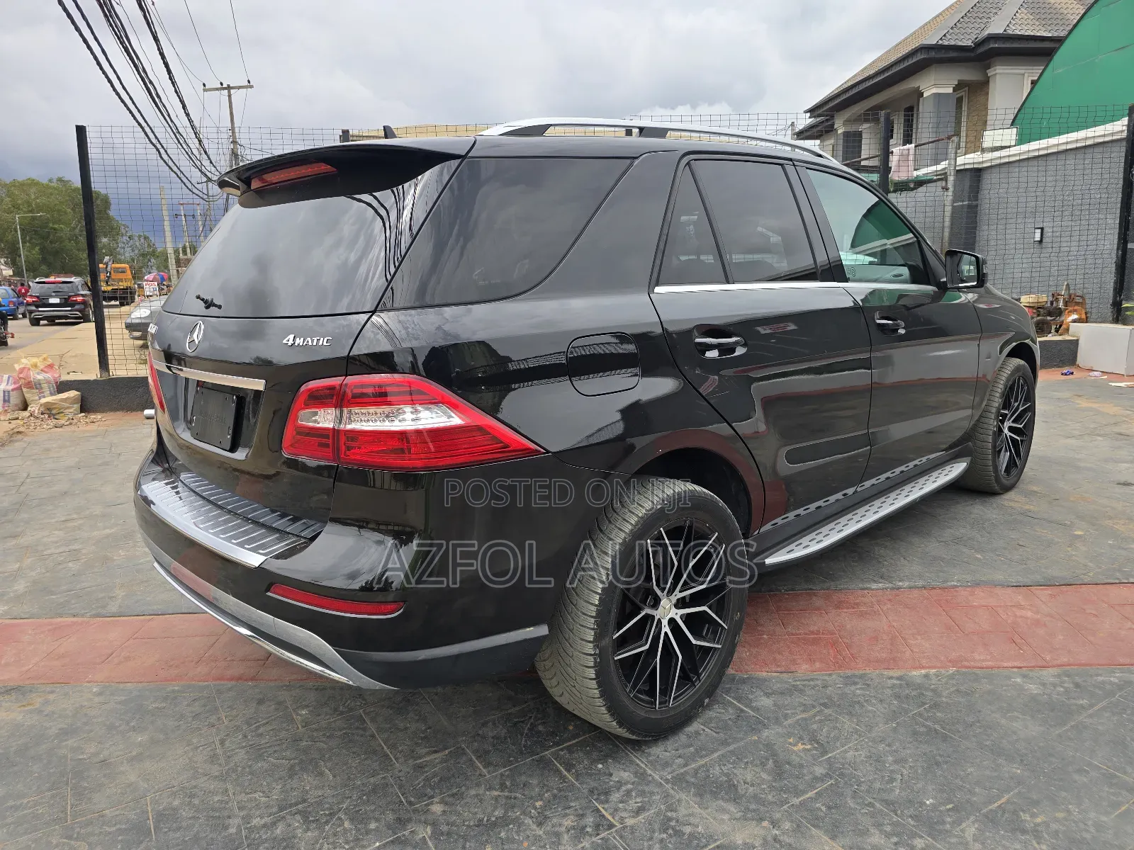 Mercedes-Benz M Class ML350 4MATIC 4dr SUV AWD (3.5L 6cyl 7A) 2015