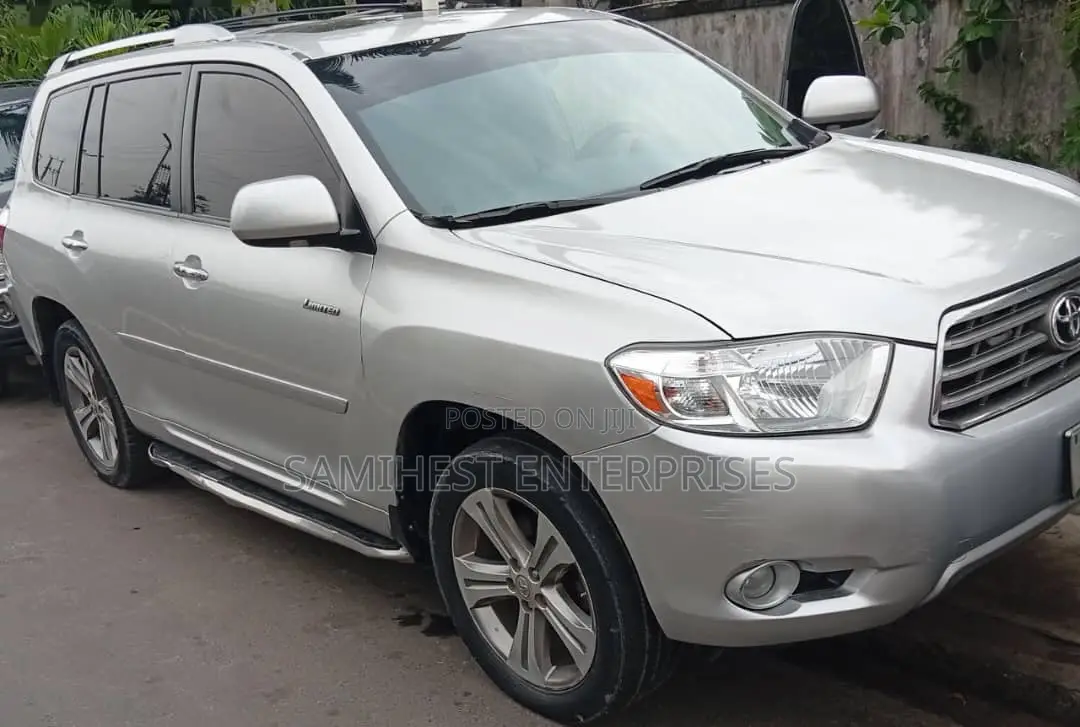Toyota Highlander Limited 2010 Silver