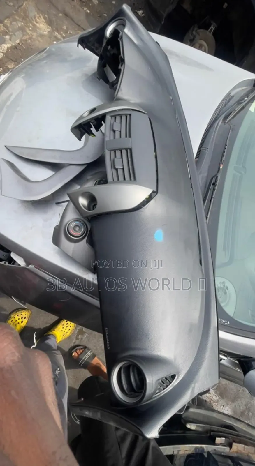 Dashboard for Rav4 2010
