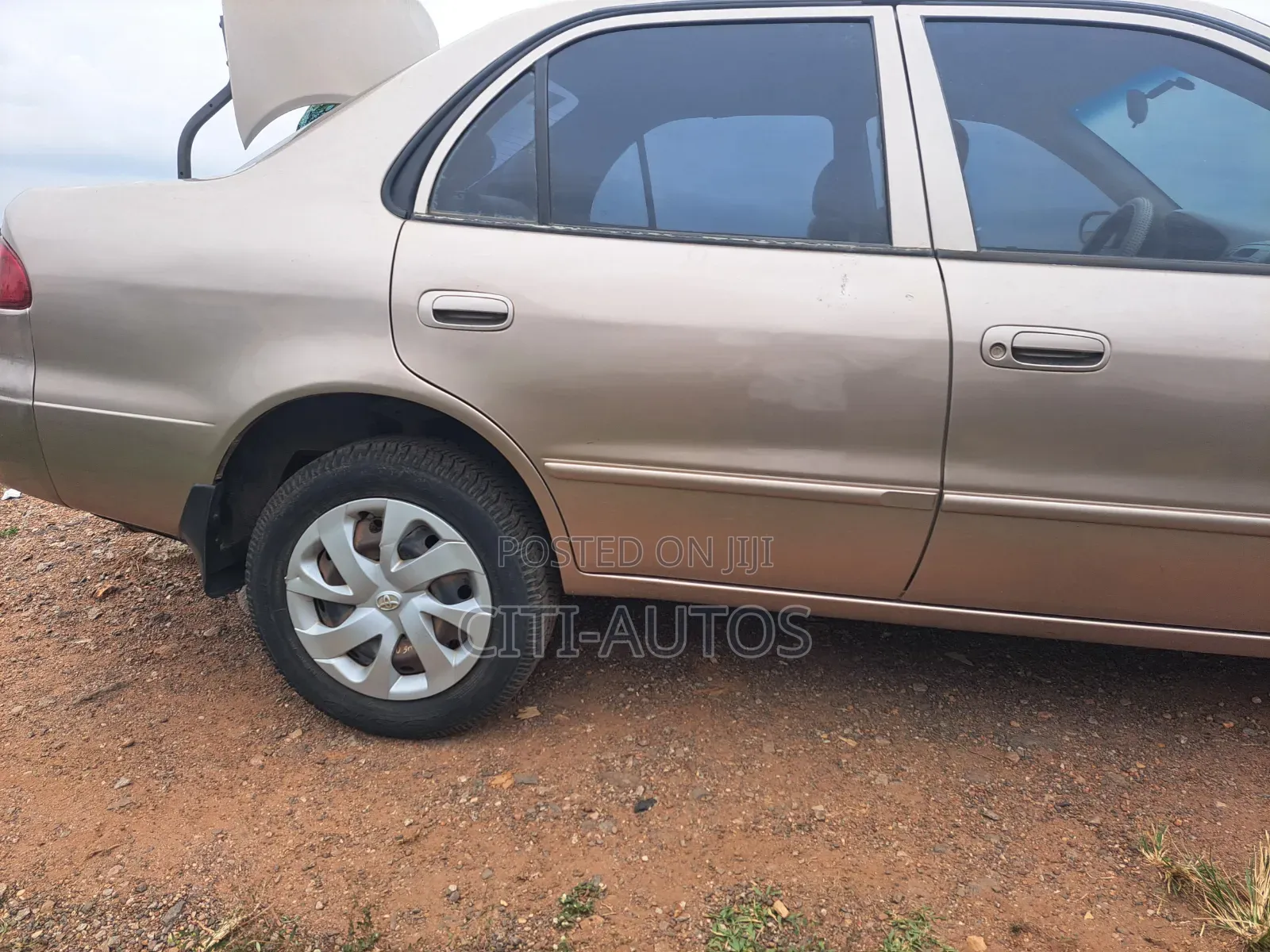 Toyota Corolla X 1.3 Automatic 2000 Gold