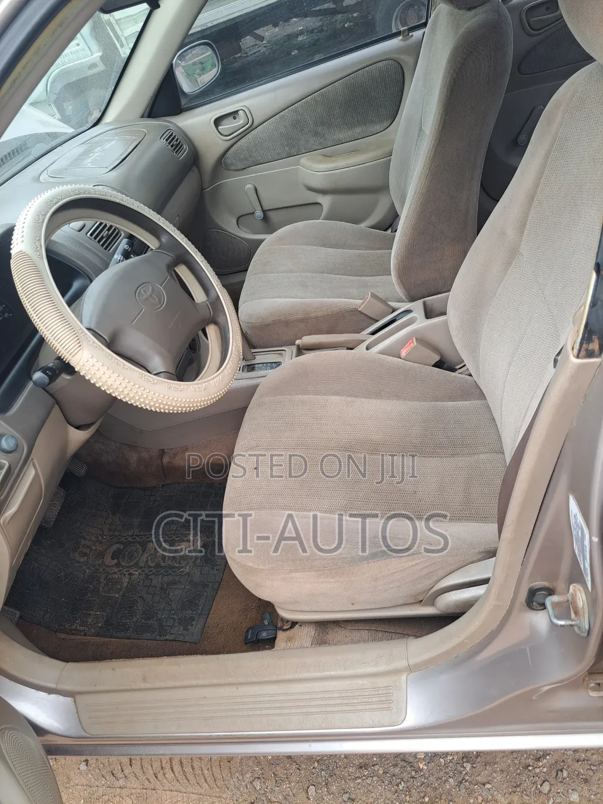 Toyota Corolla X 1.3 Automatic 2000 Gold