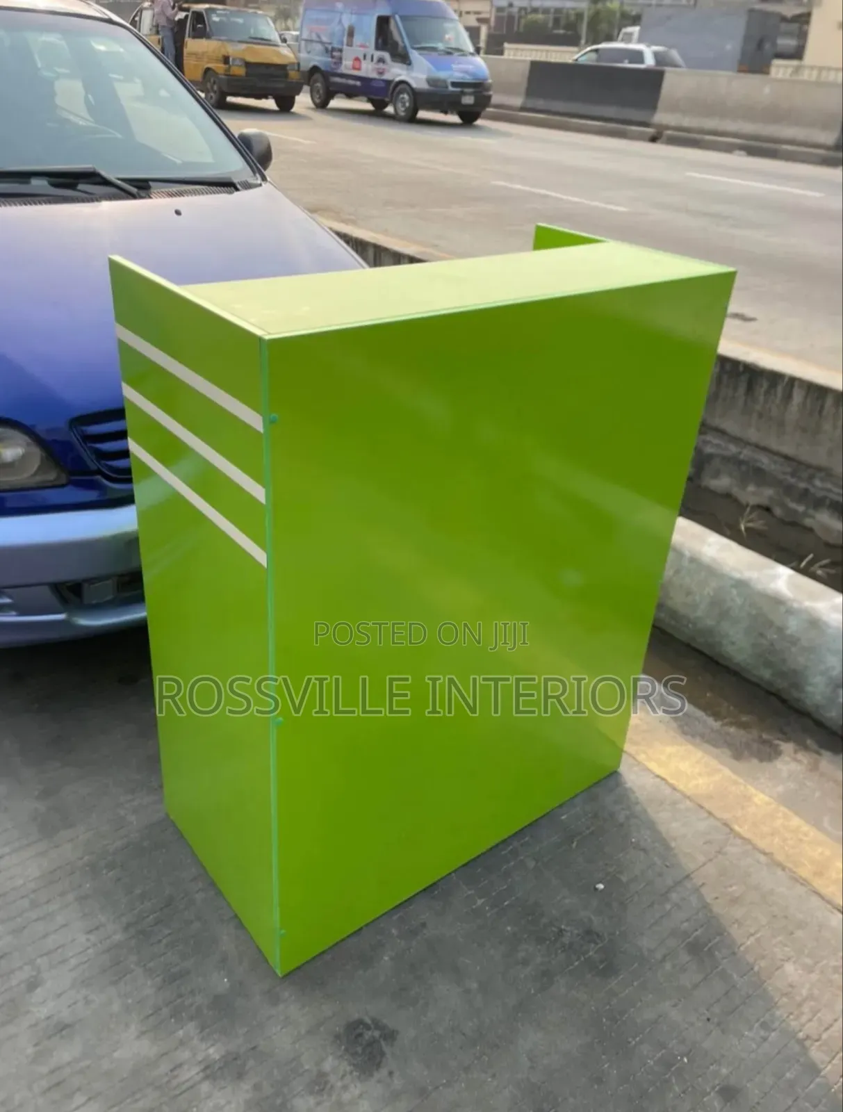 4ft Stylish Reception Counter – Modern Office Front Desk for Business