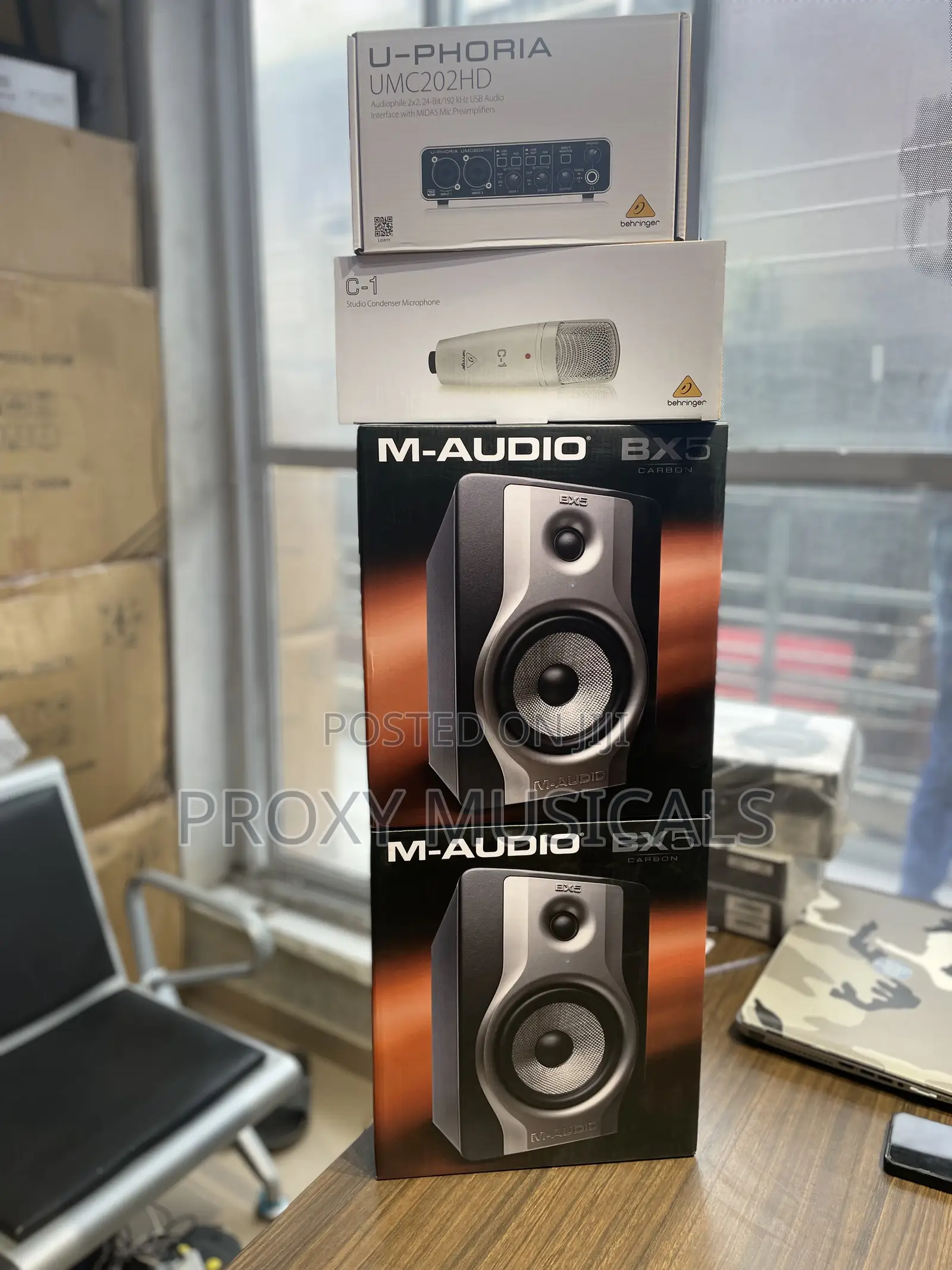 Bx5 Carbon, U-Phoria Umc202hd Soundcard Behringer C-1 Microphone