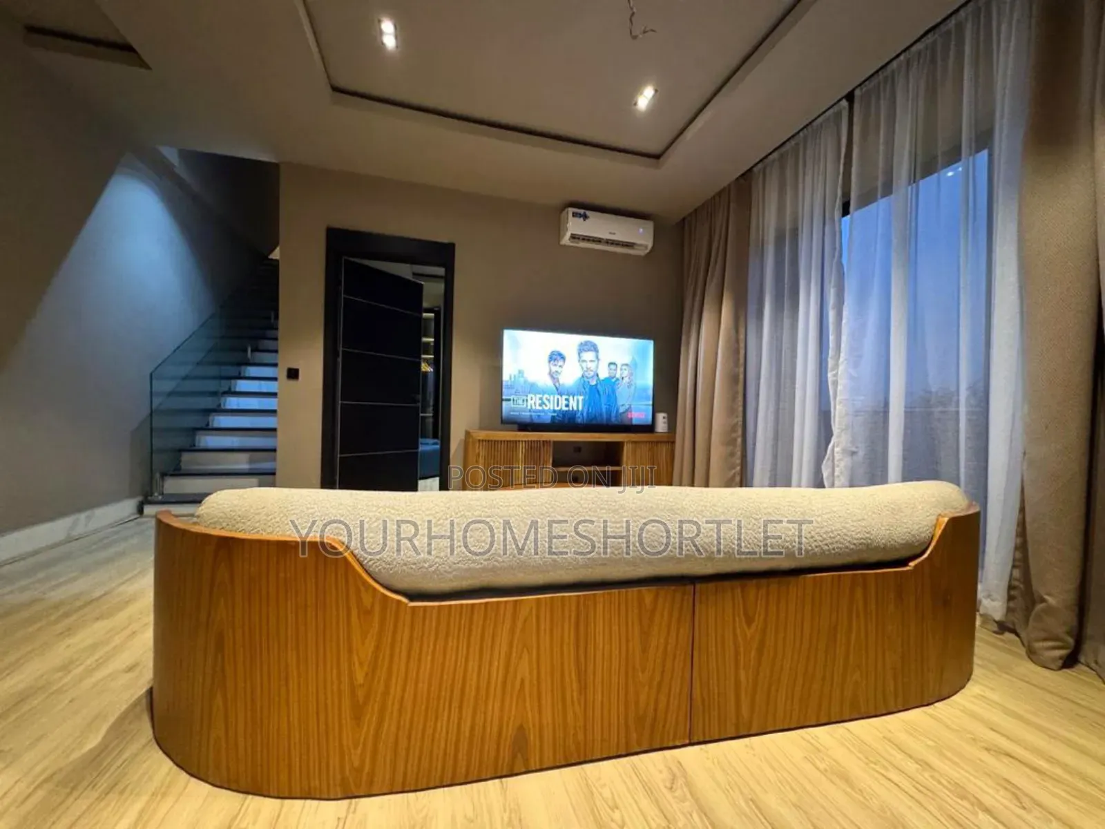 Luxury 2 Bedroom Loft With Swimming Pool and Gym