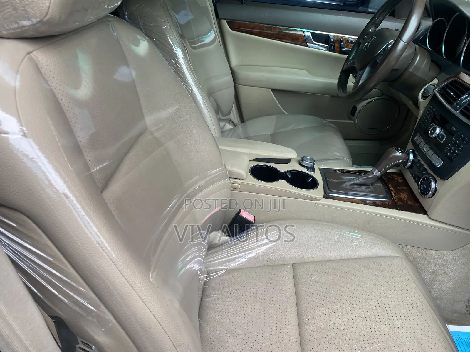 Mercedes-Benz C300 2013 Blue