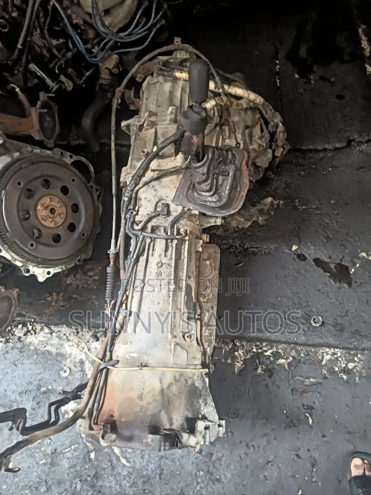 Nissan Frontier 2003 Engine and Transmission.