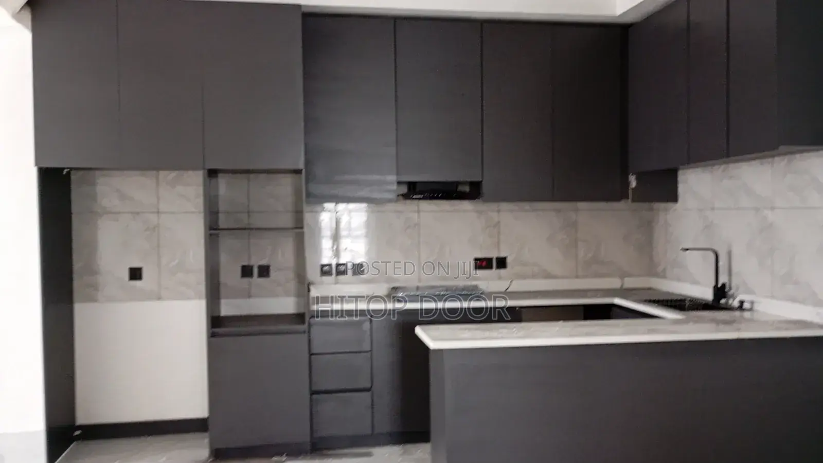 Kitchen Cabinet